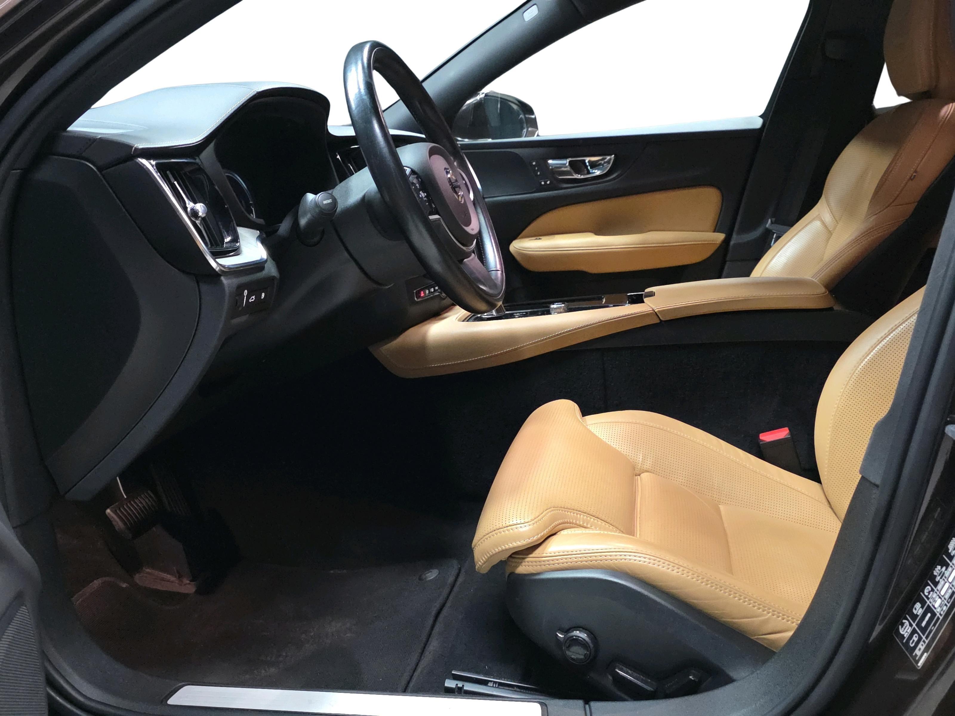 Autokuva 8 - BXA-745