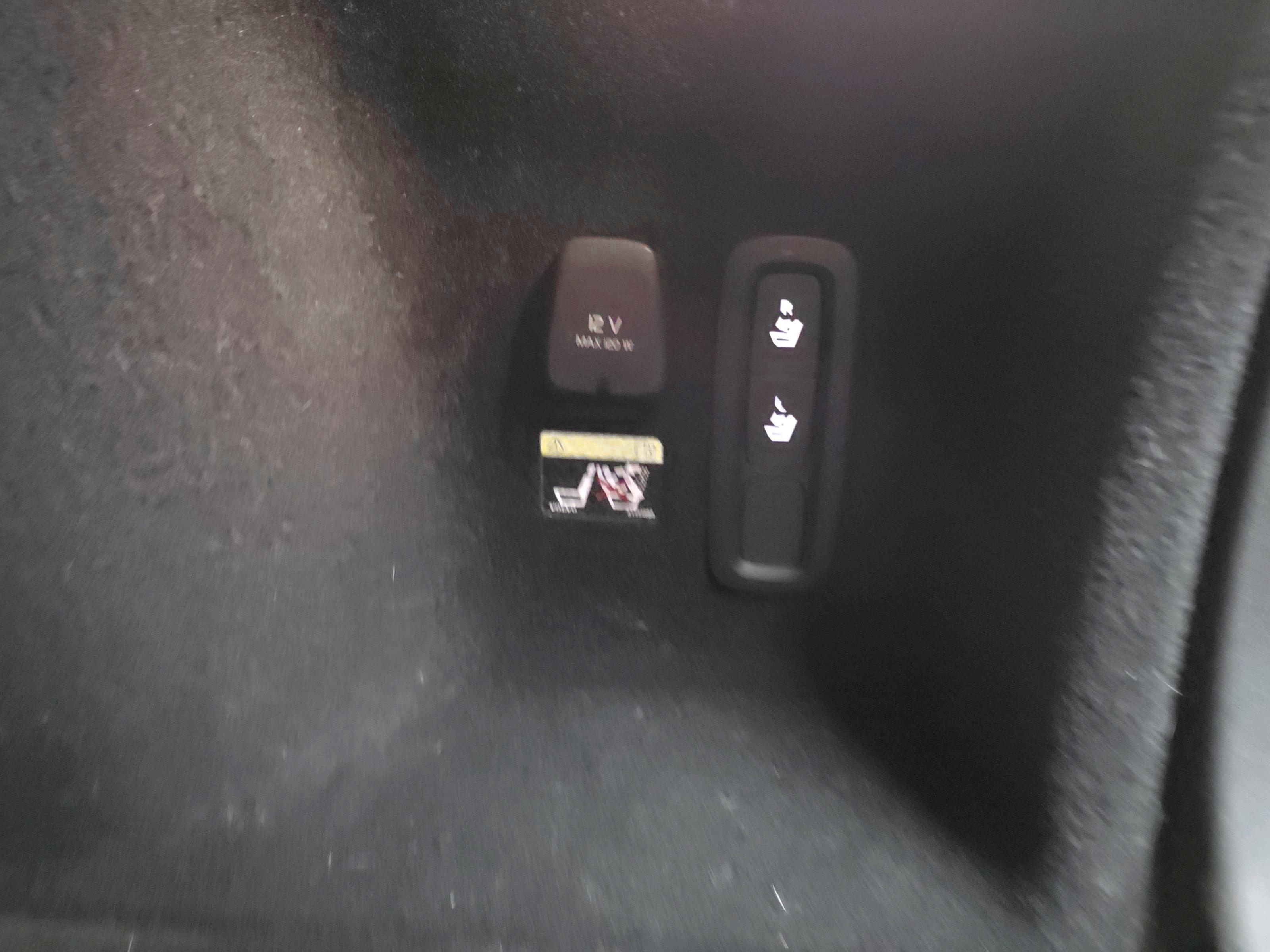 Autokuva 12 - BXA-745