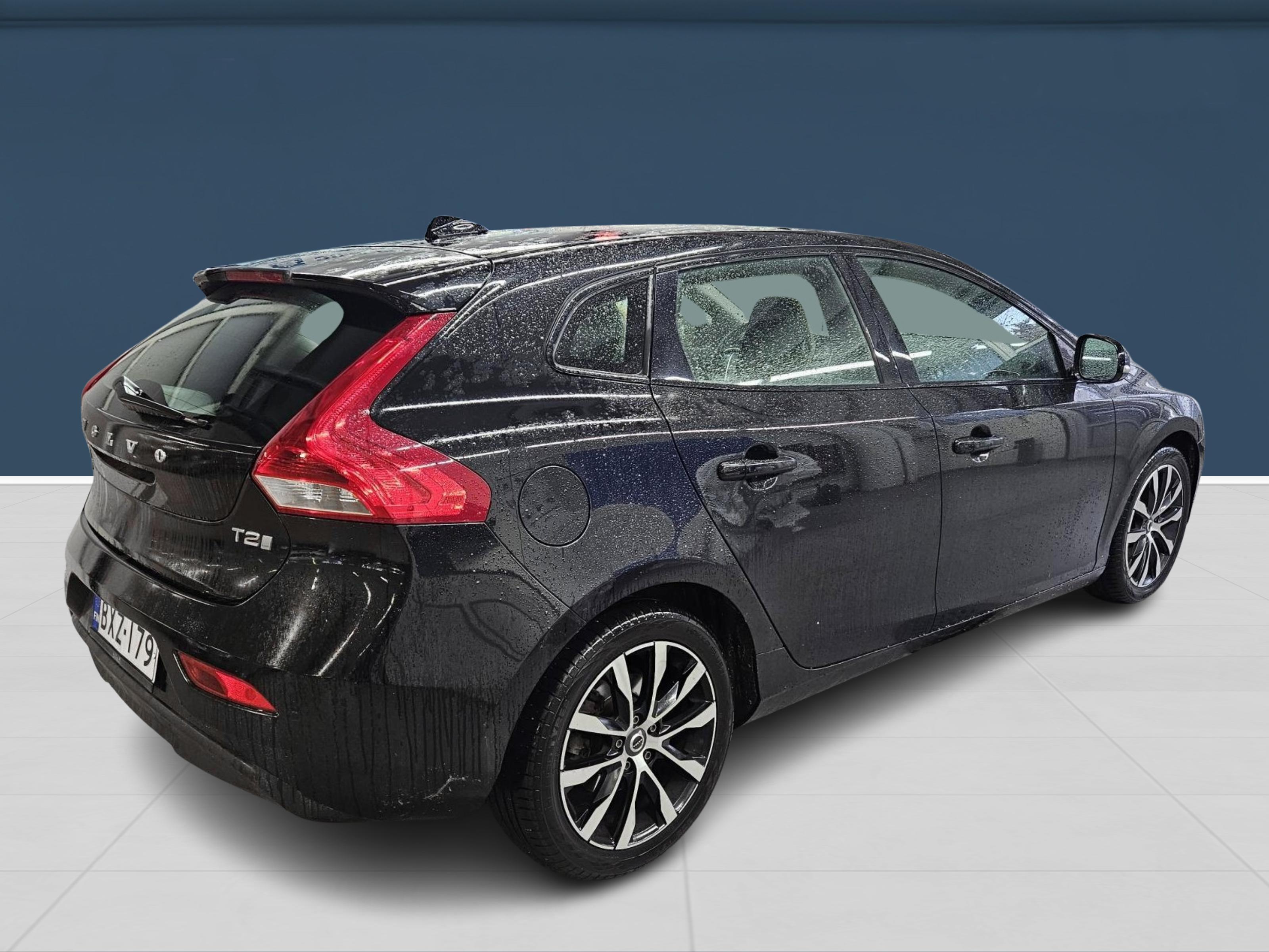 Volvo V40 2019, kuva 2/3