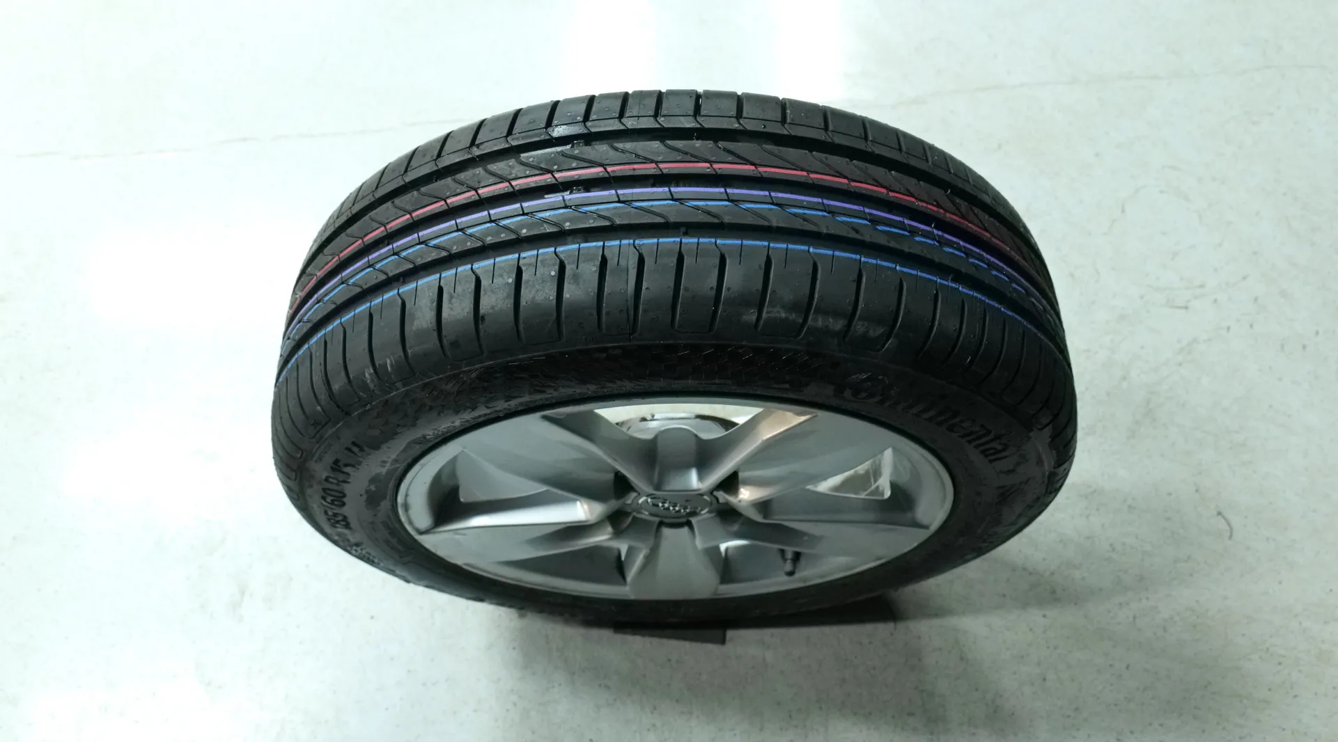 Autokuva 18 - CLF-314