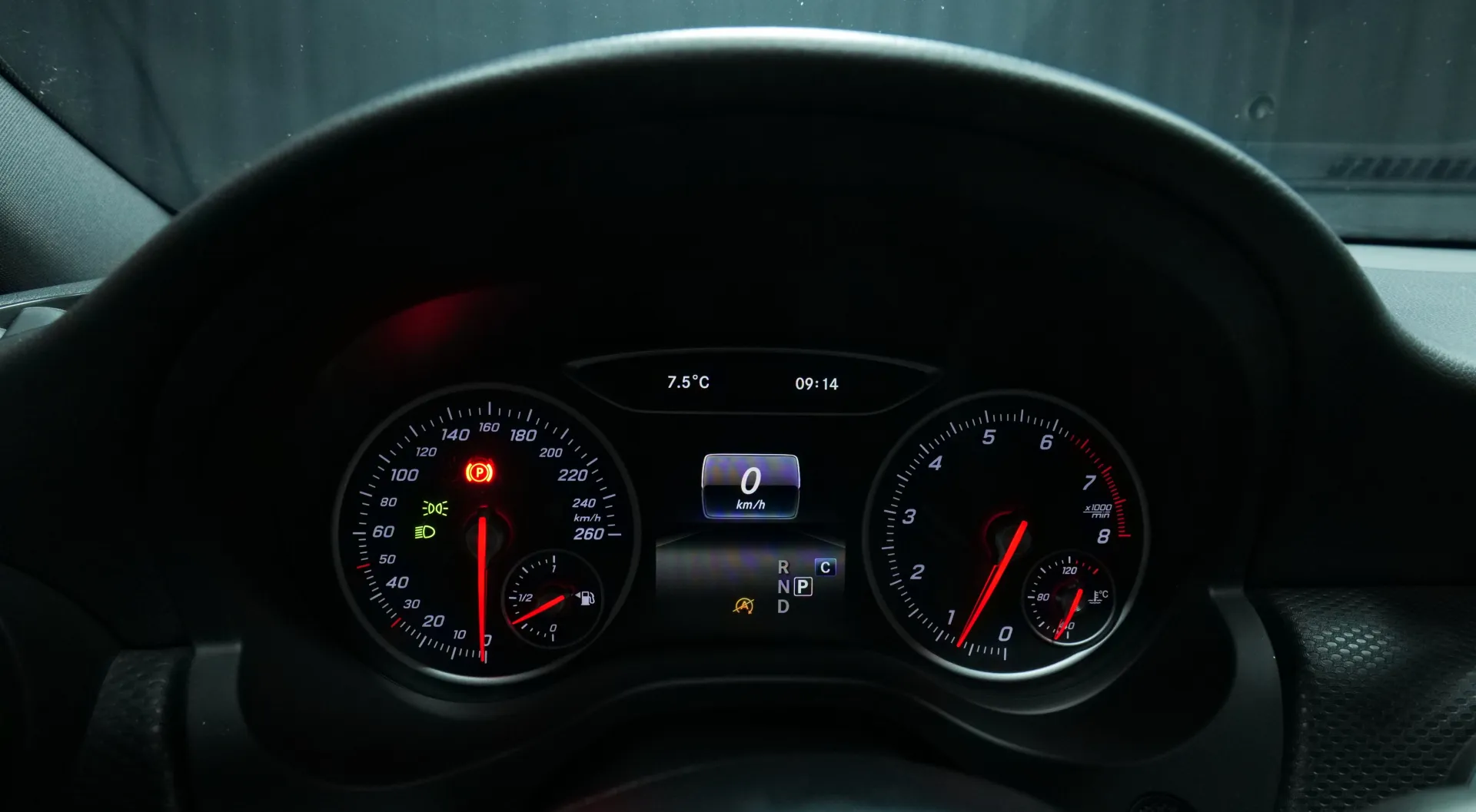 Autokuva 6 - CLL-419