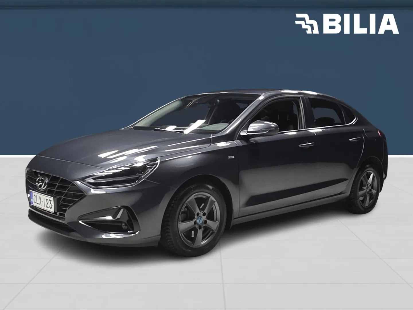 Autokuva 1 - CLX-123