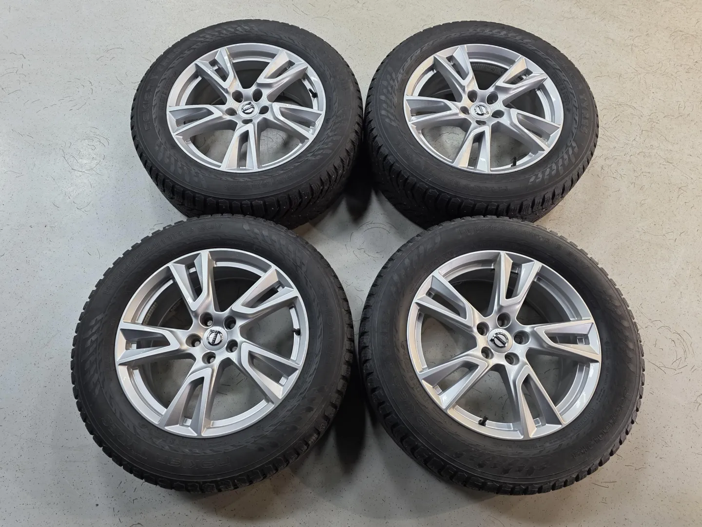 Autokuva 12 - CMA-469