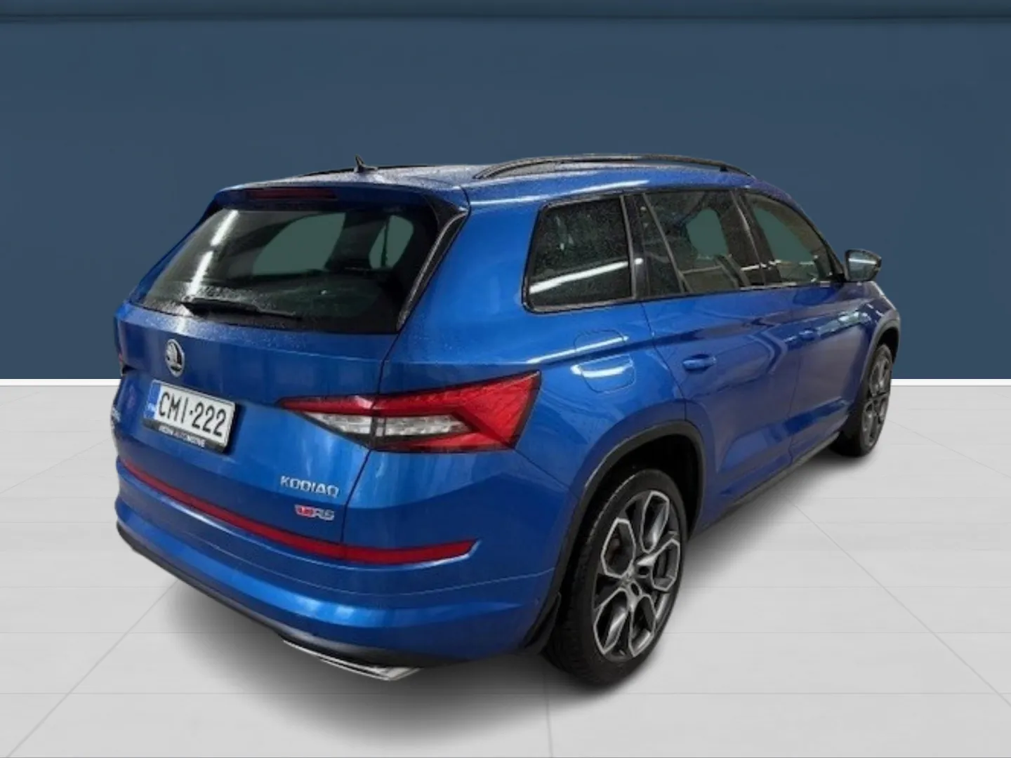 Autokuva 2 - CMI-222