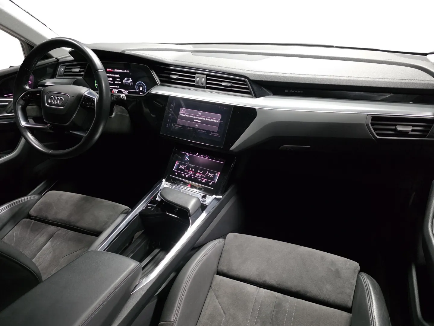 Autokuva 17 - CMJ-284