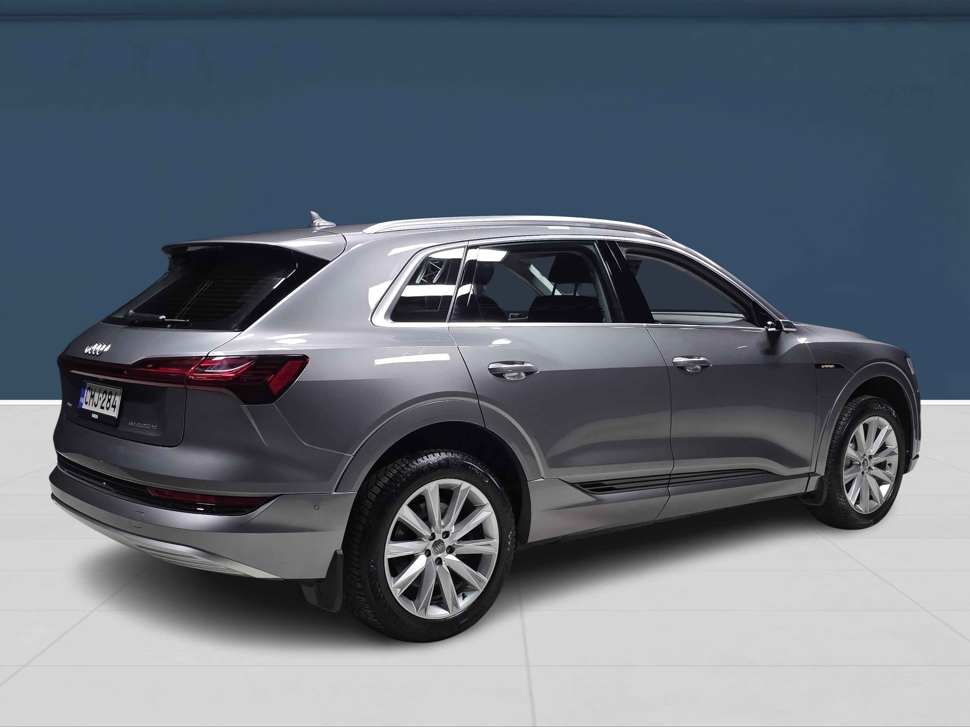Audi e-tron 2019, kuva 4/17