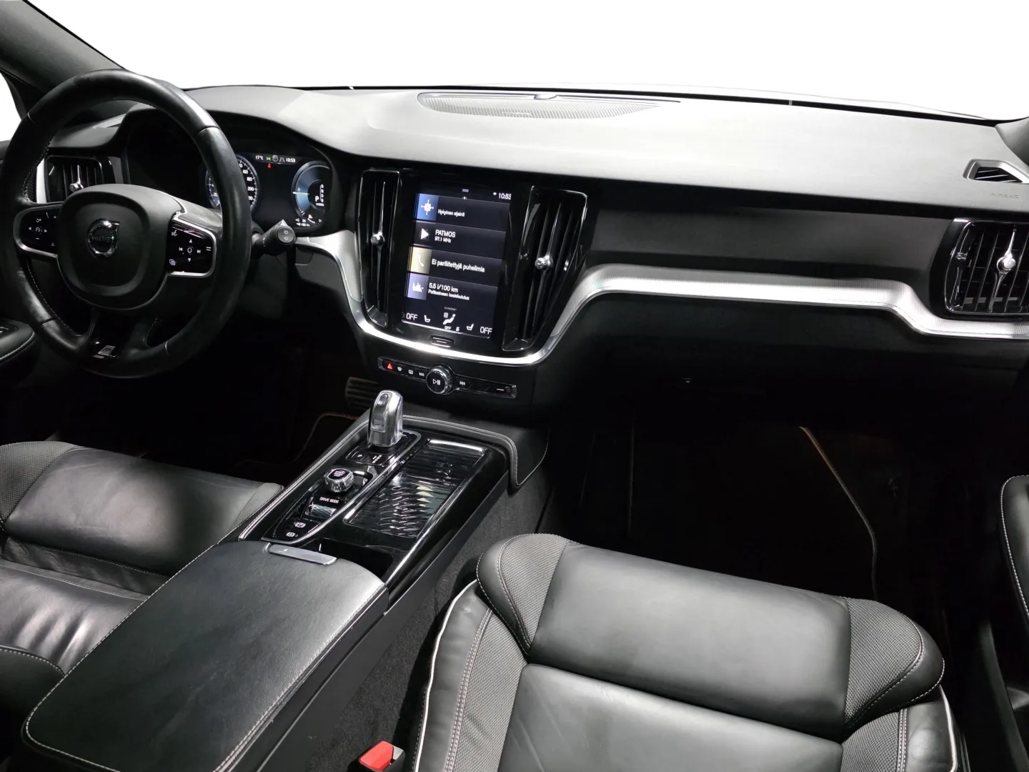 Autokuva 18 - CMS-582