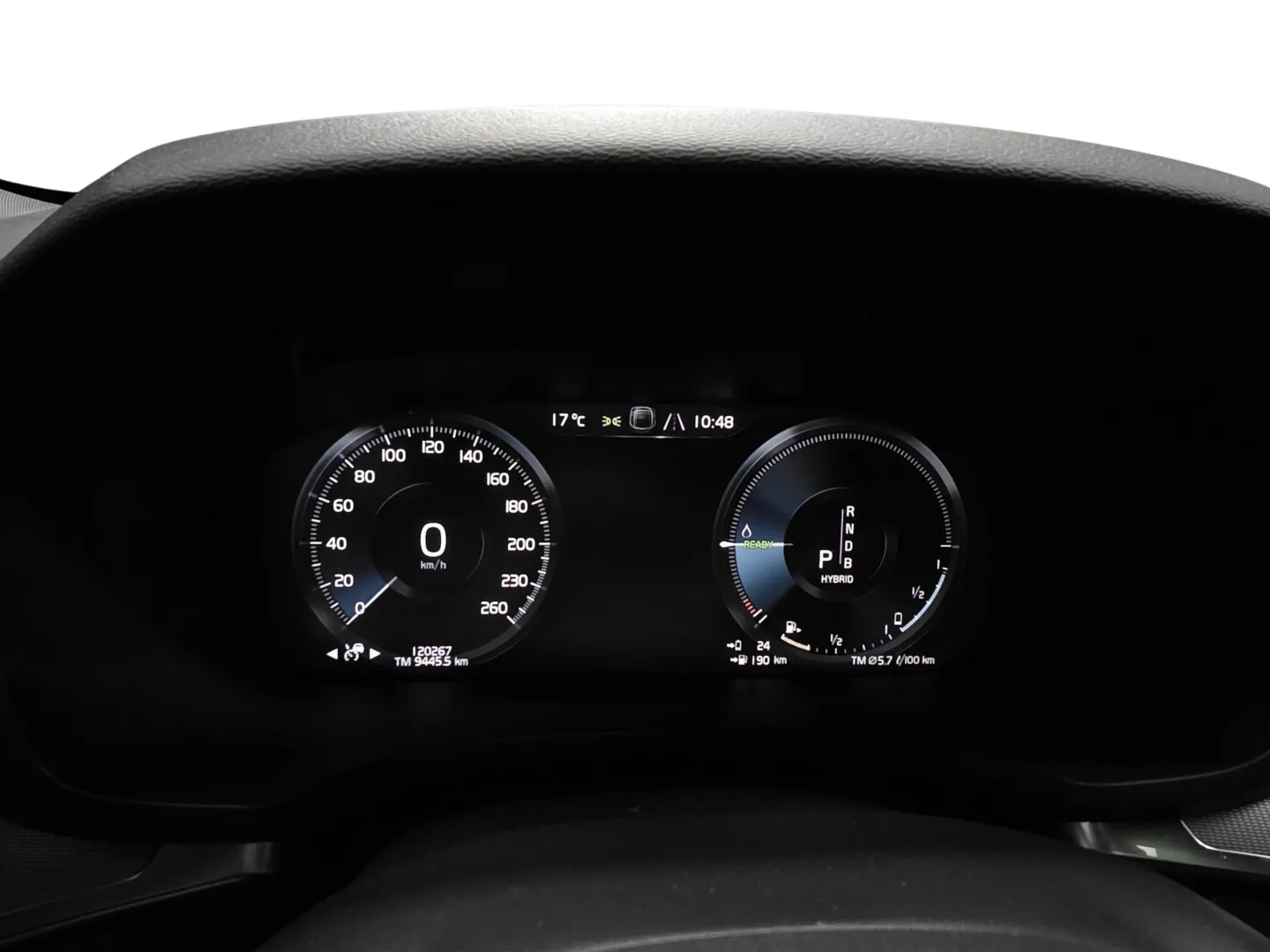 Autokuva 7 - CMS-582