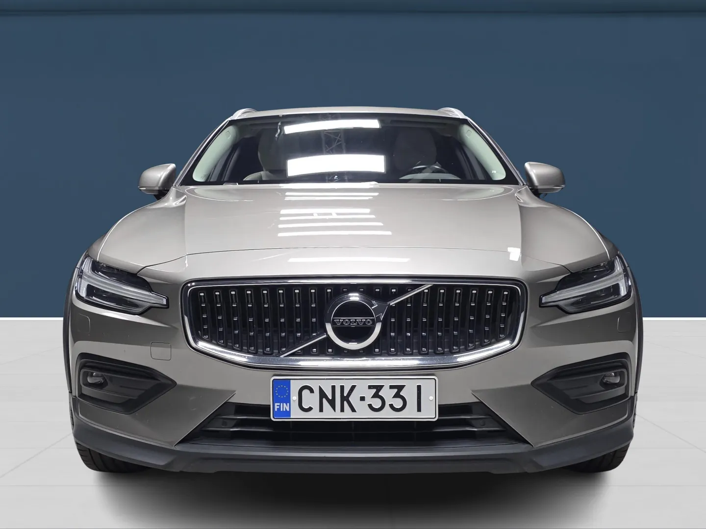 Autokuva 2 - CNK-331