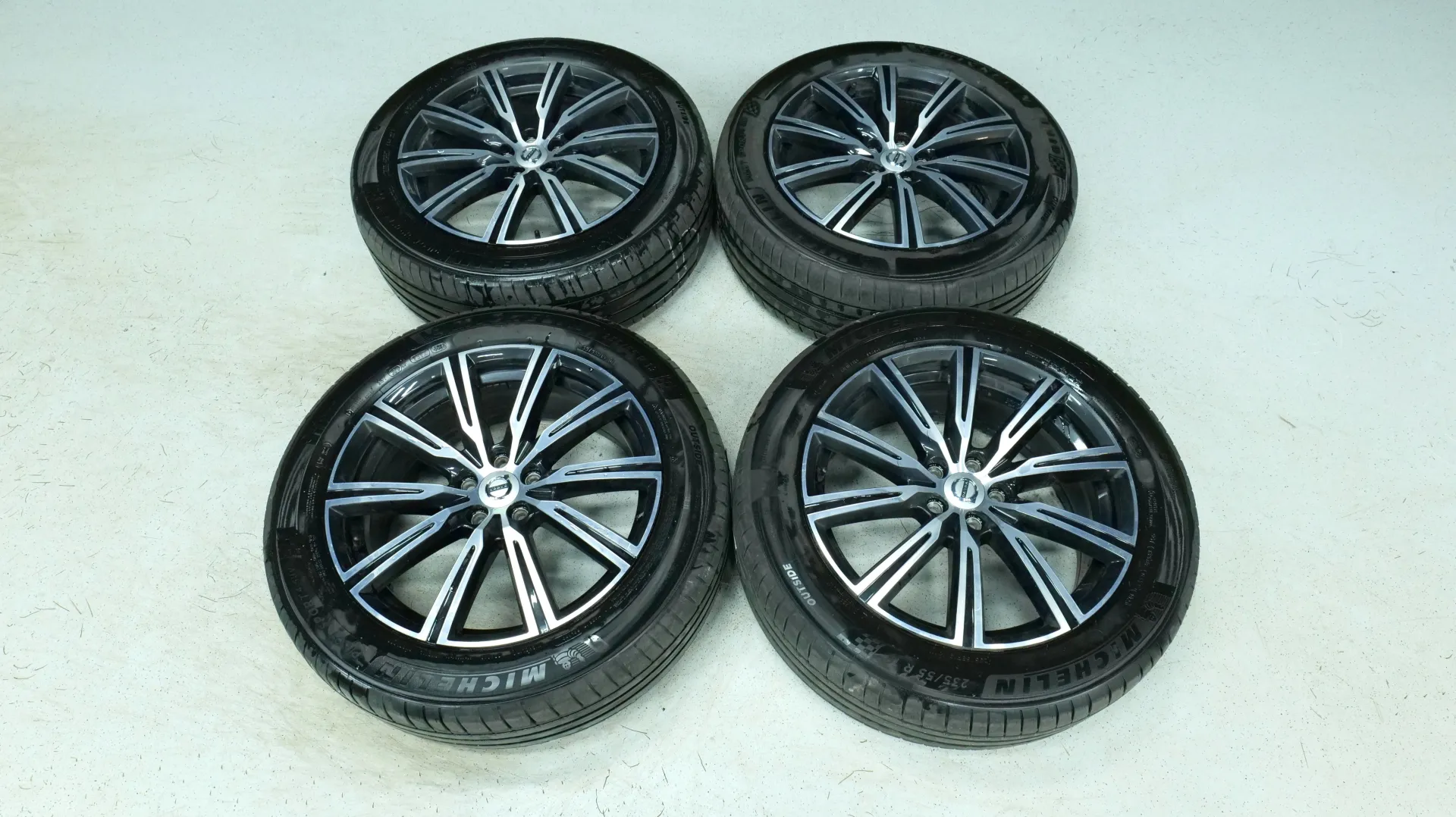 Autokuva 21 - COA-167