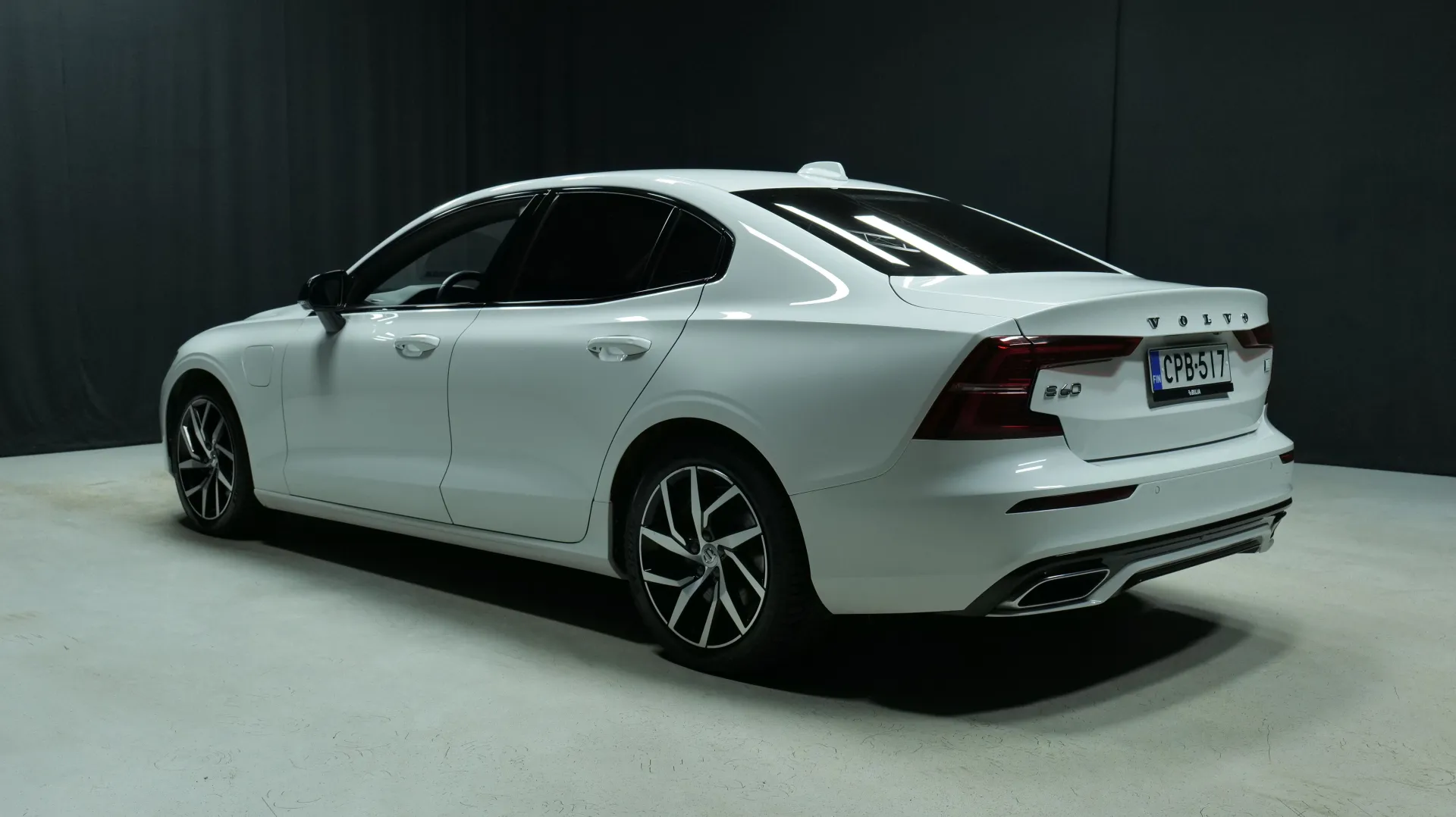 Autokuva 2 - CPB-517