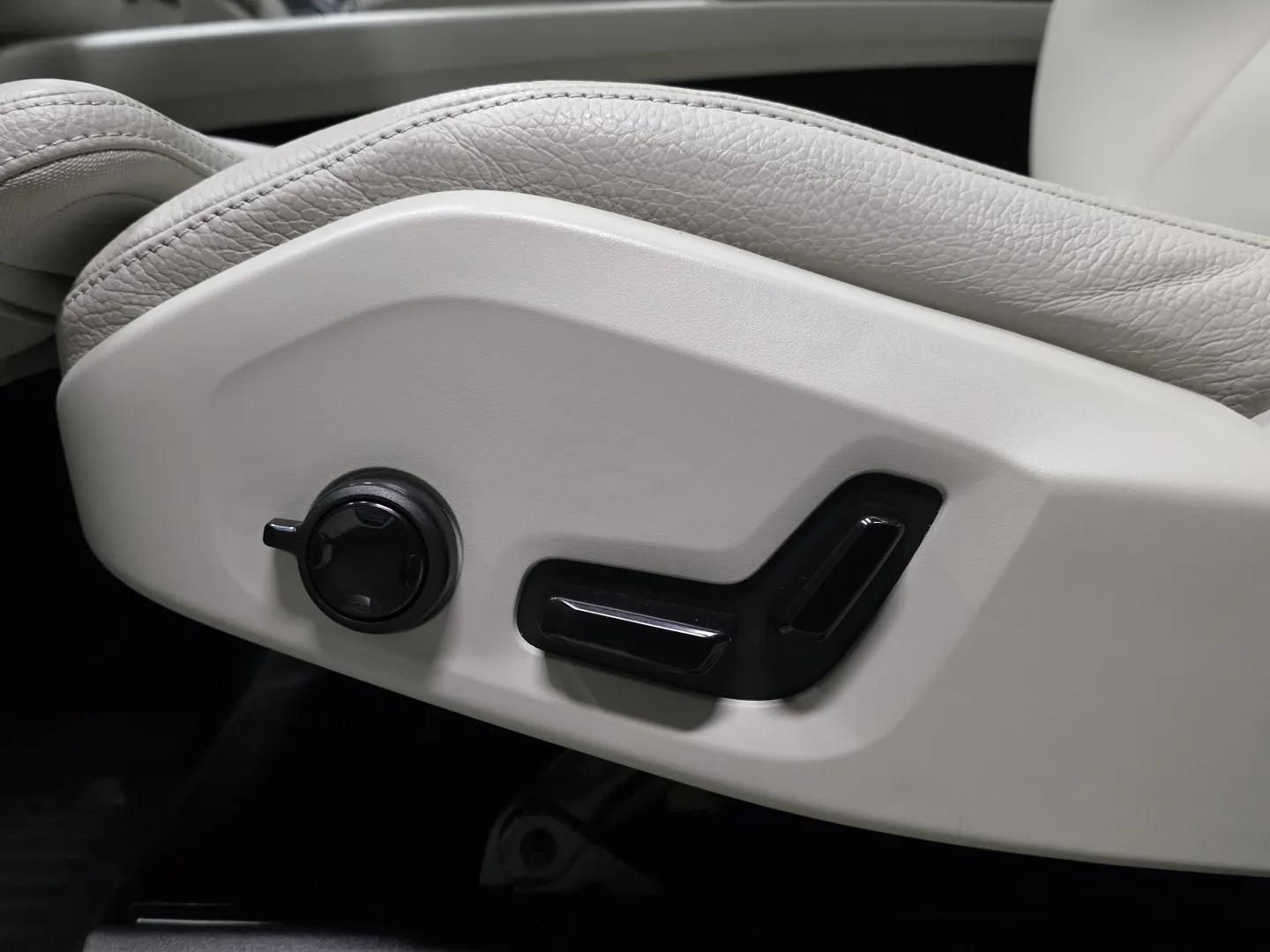 Autokuva 15 - CPL-931