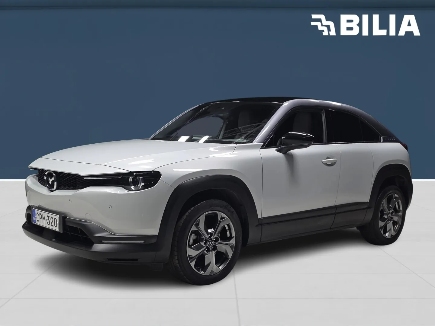 Autokuva 1 - CPM-320