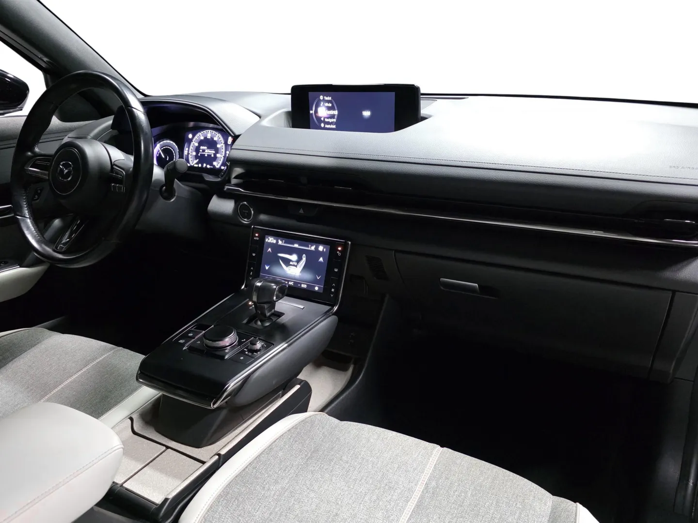 Autokuva 17 - CPM-320