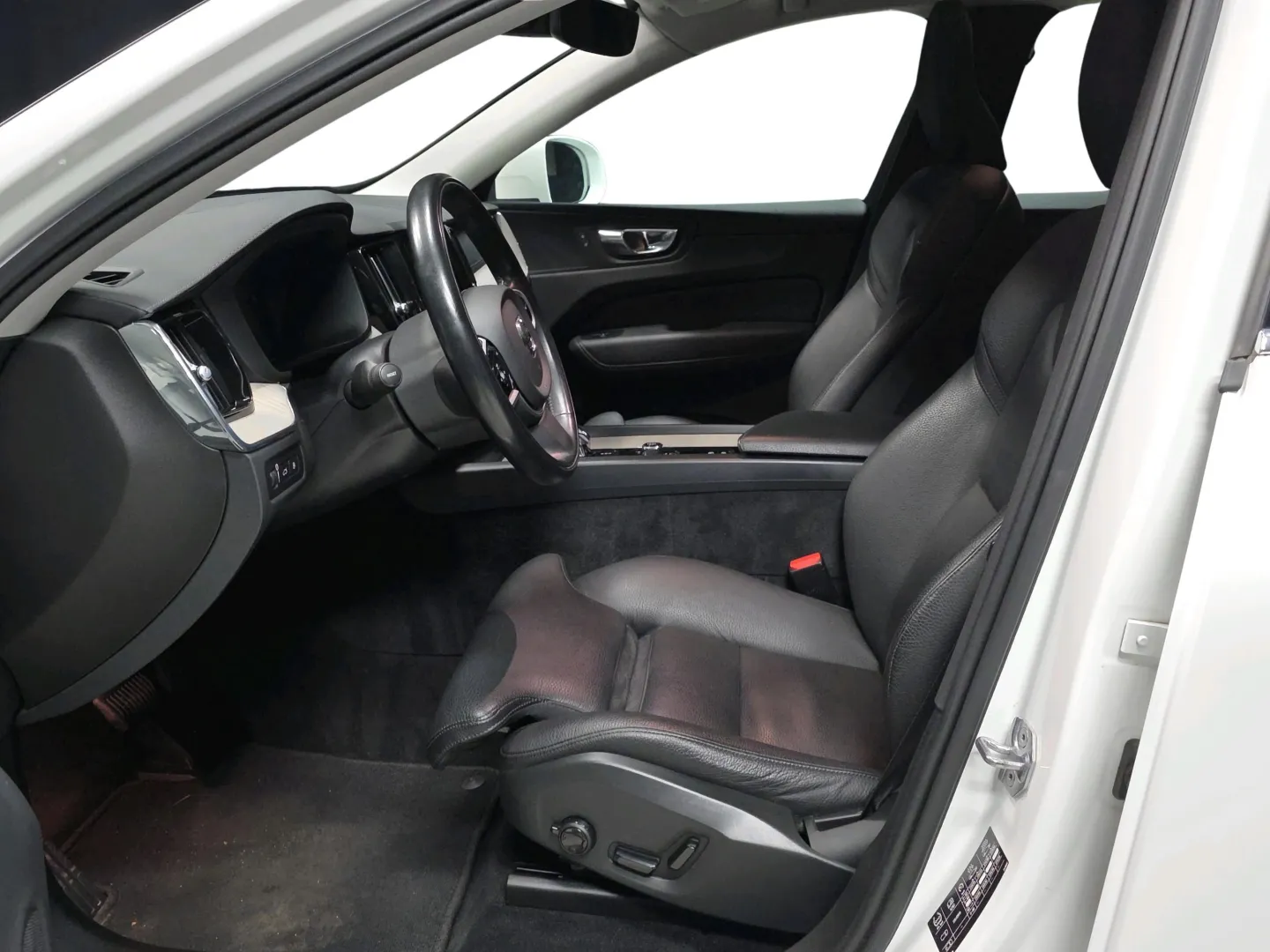 Autokuva 8 - CPN-275