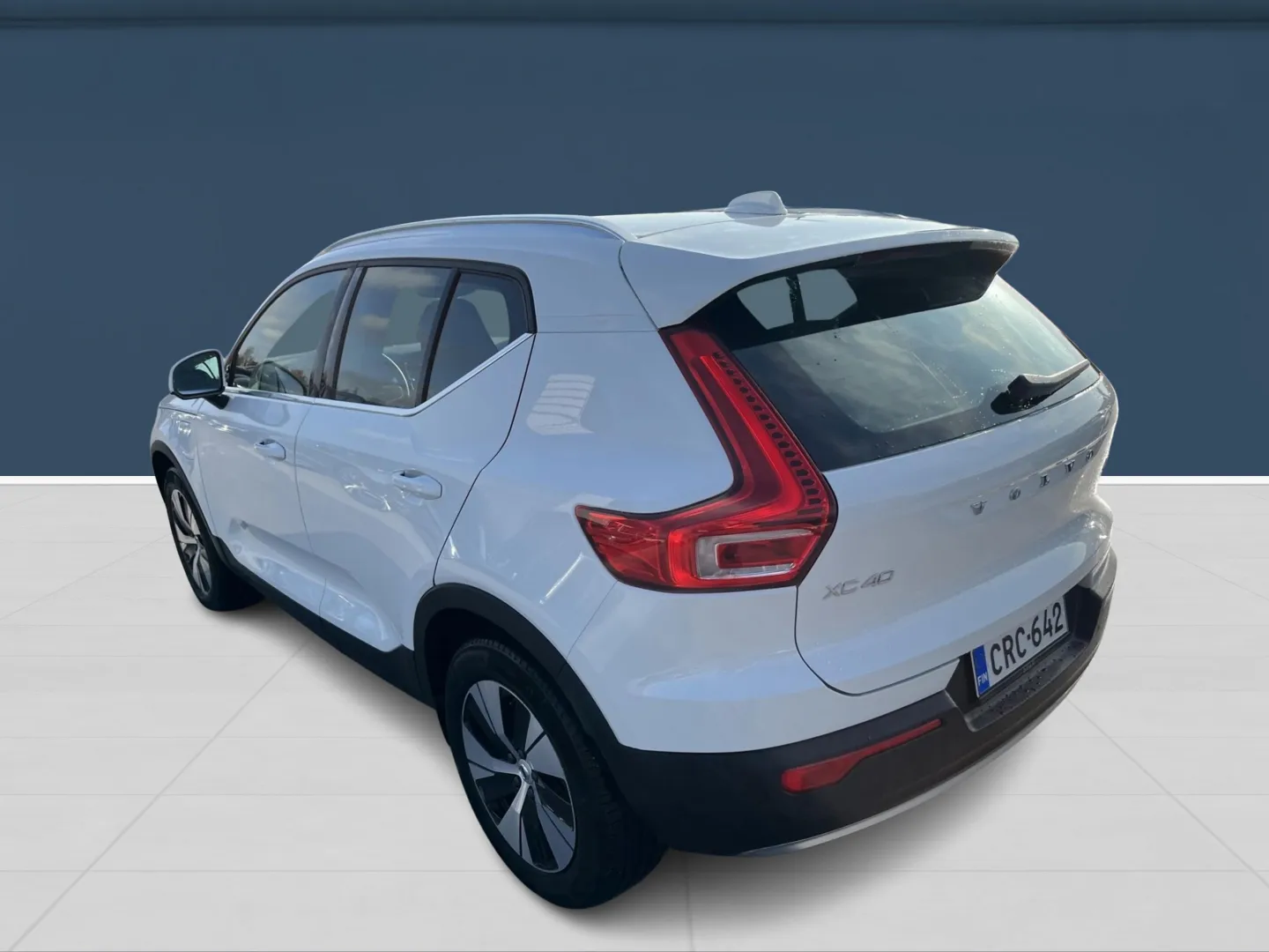 Autokuva 10 - CRC-642