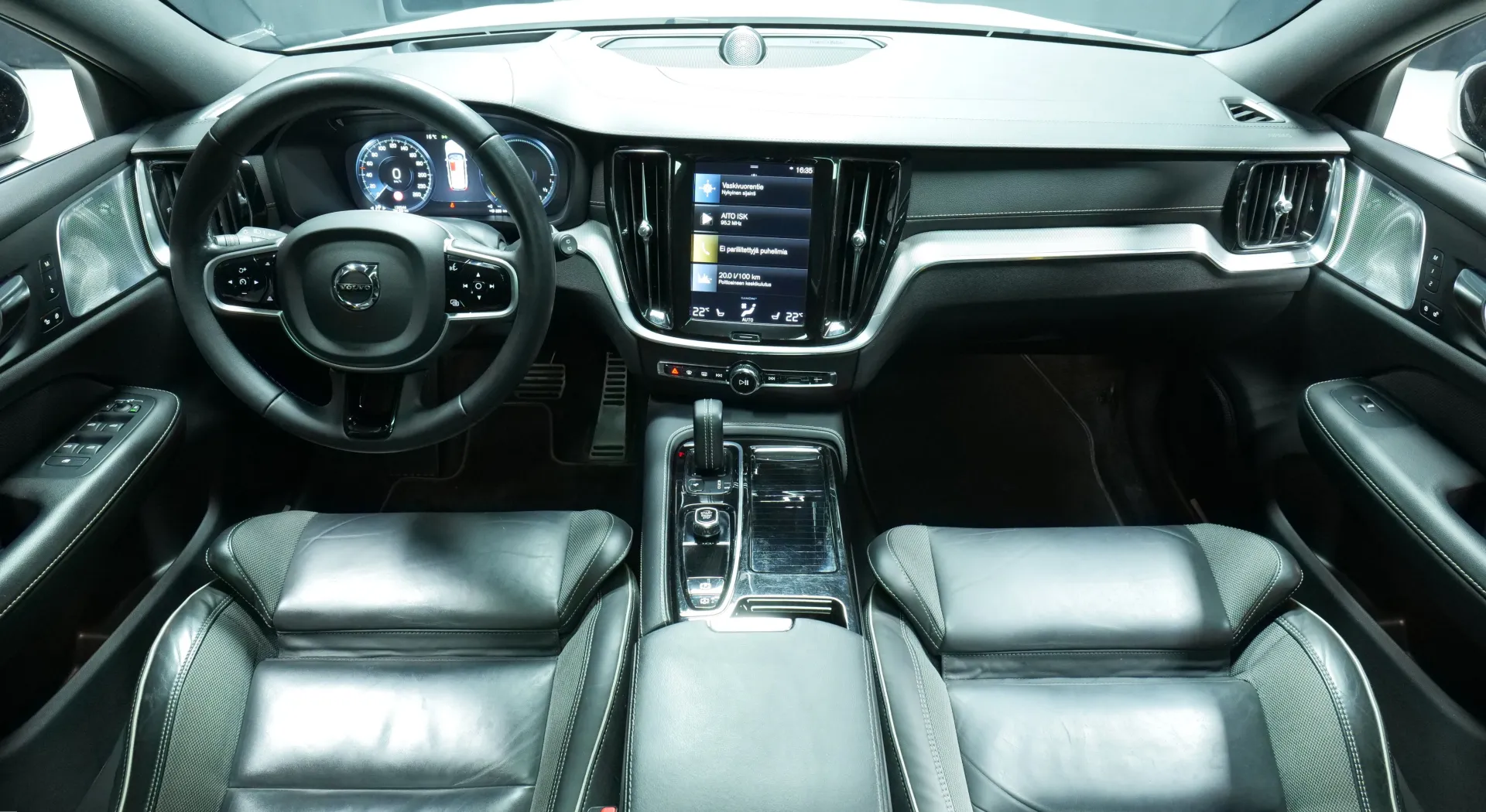 Autokuva 14 - CRF-499