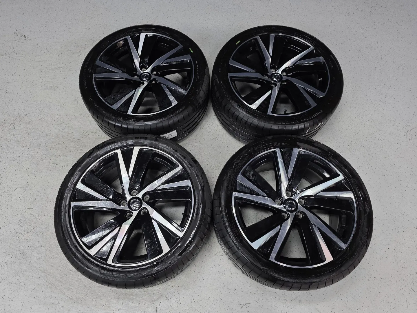 Autokuva 12 - CRF-506