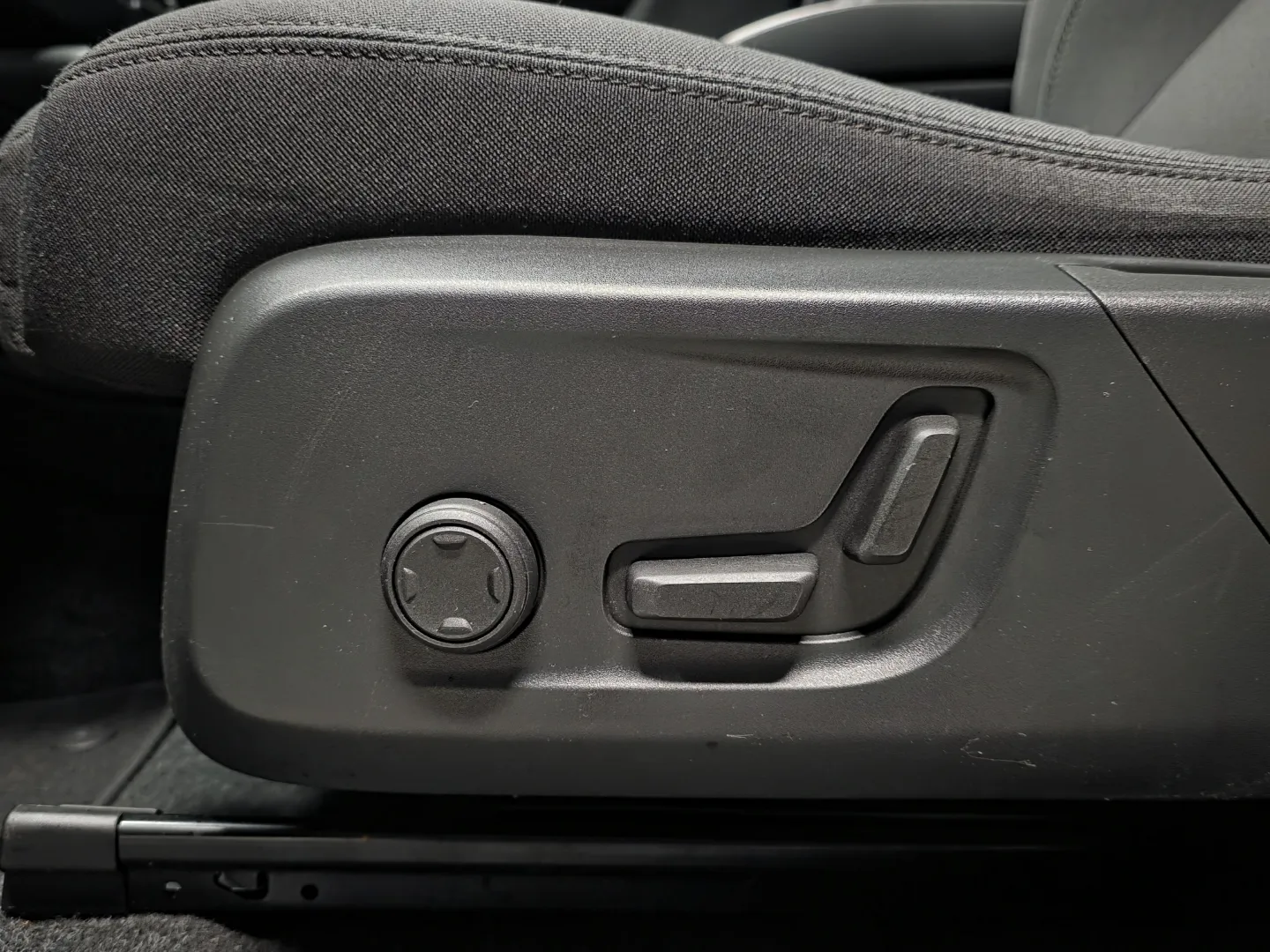 Autokuva 16 - CRH-258