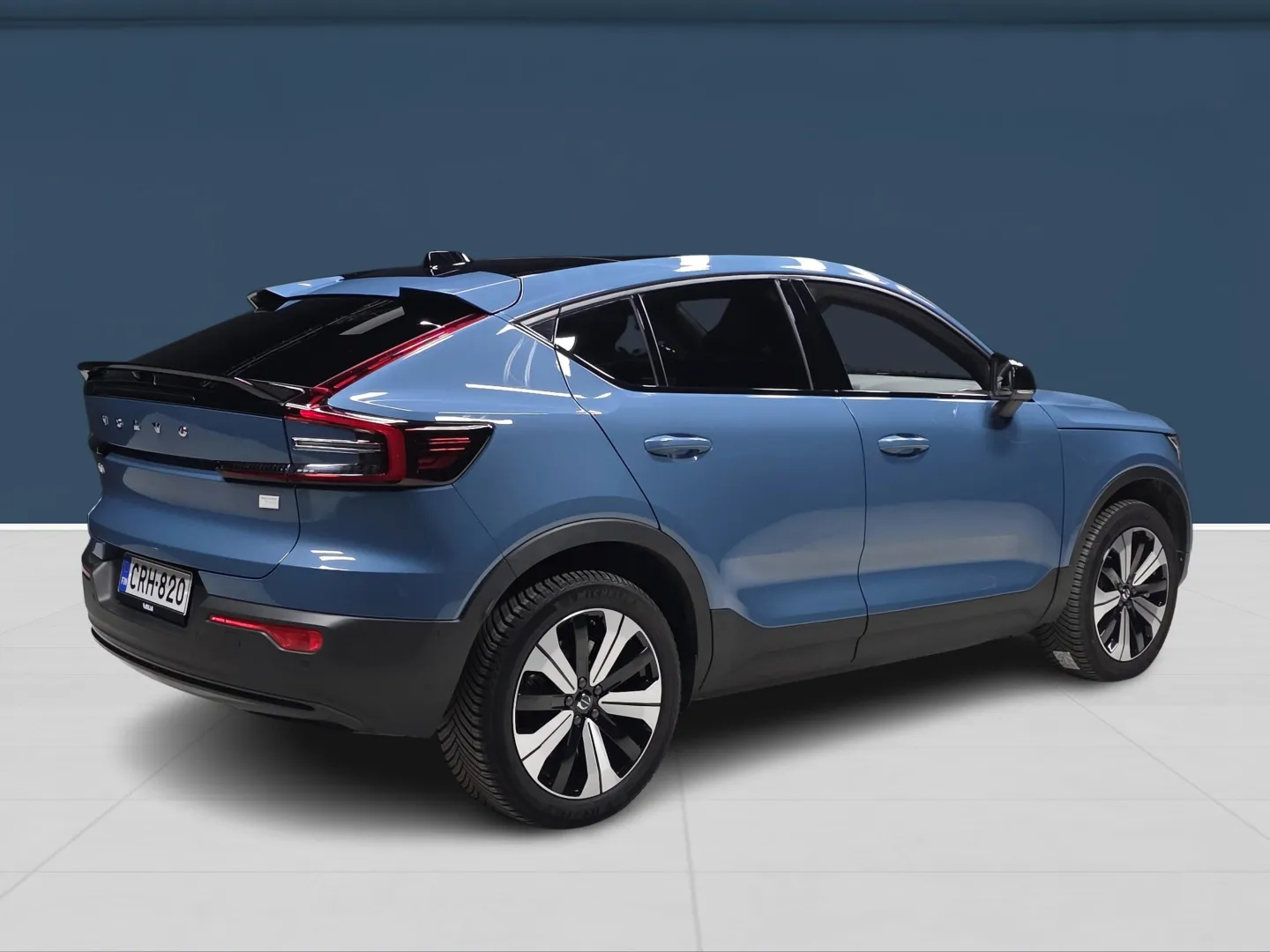 Autokuva 4 - CRH-820