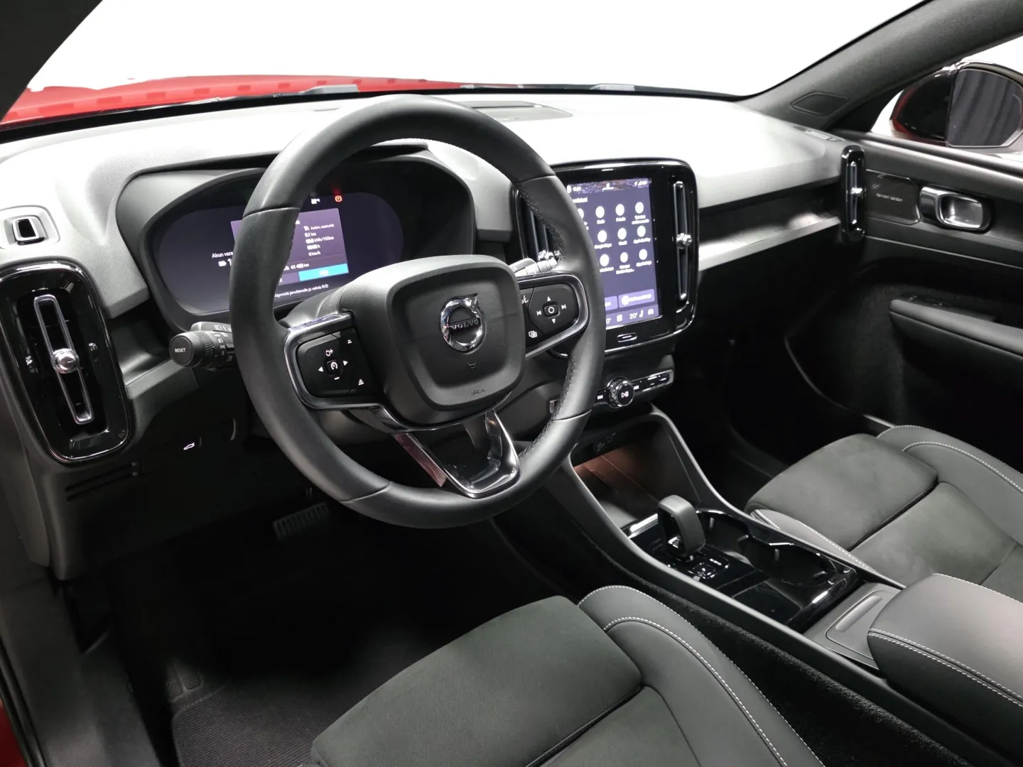 Autokuva 8 - CRH-838