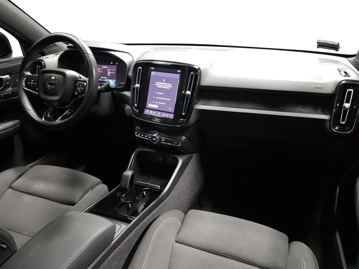 Autokuva 18 - CRJ-918