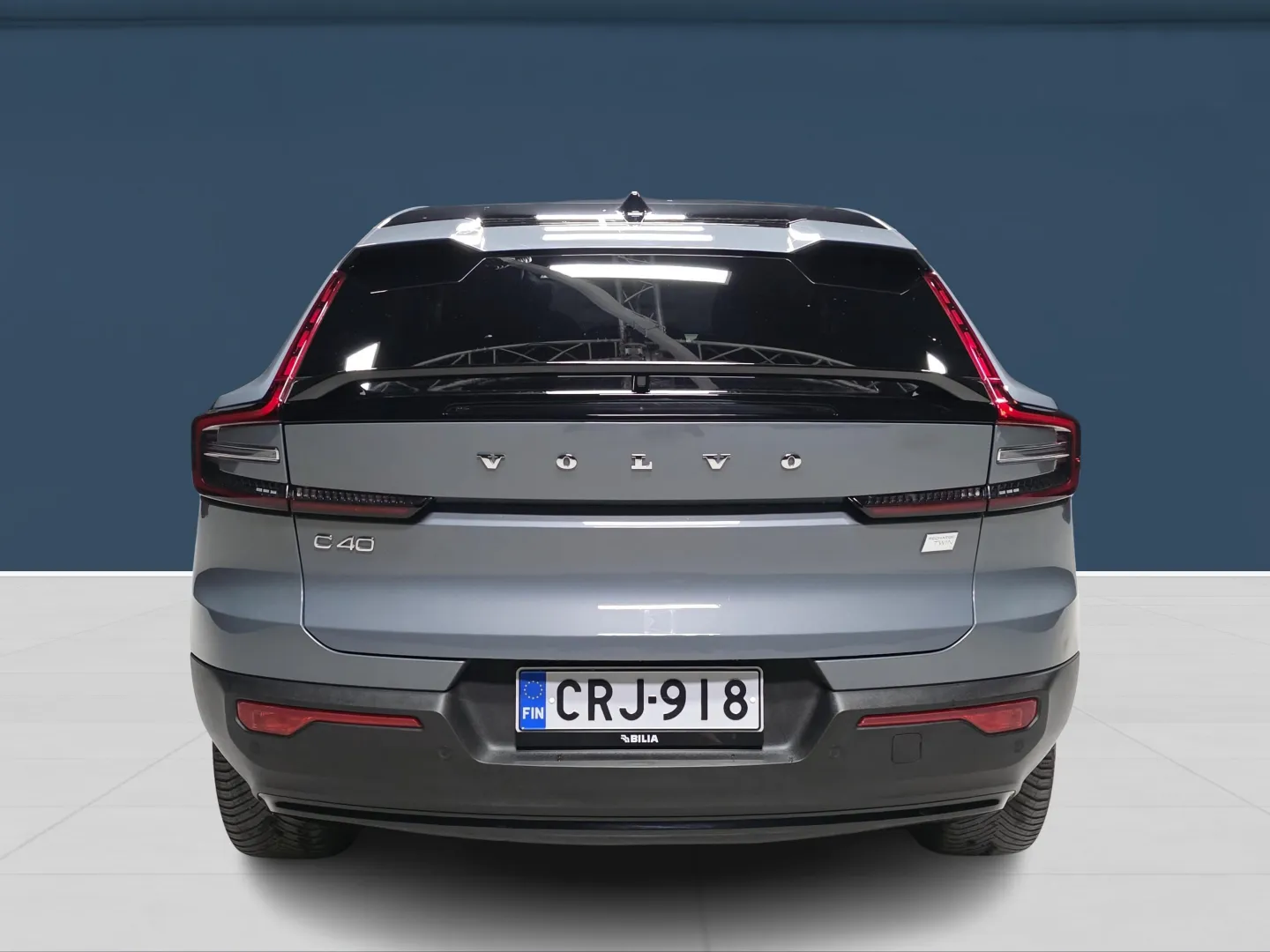 Autokuva 5 - CRJ-918