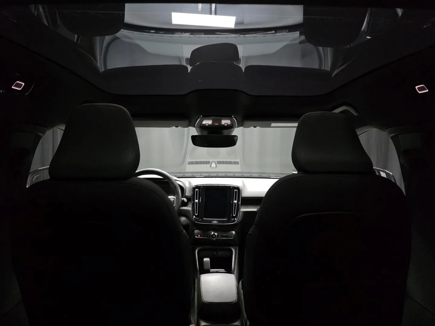 Autokuva 17 - CRJ-918