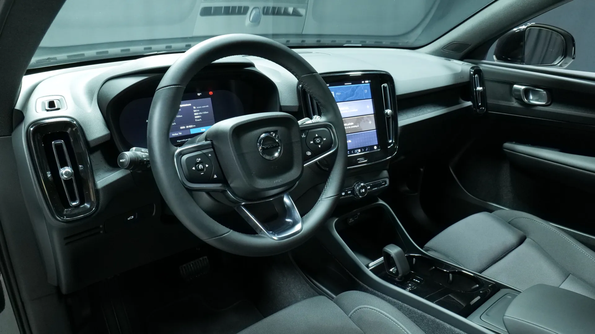 Autokuva 11 - CRJ-947