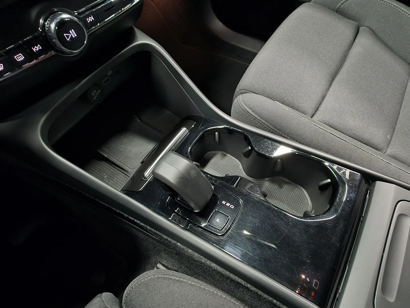 Autokuva 14 - CRK-634