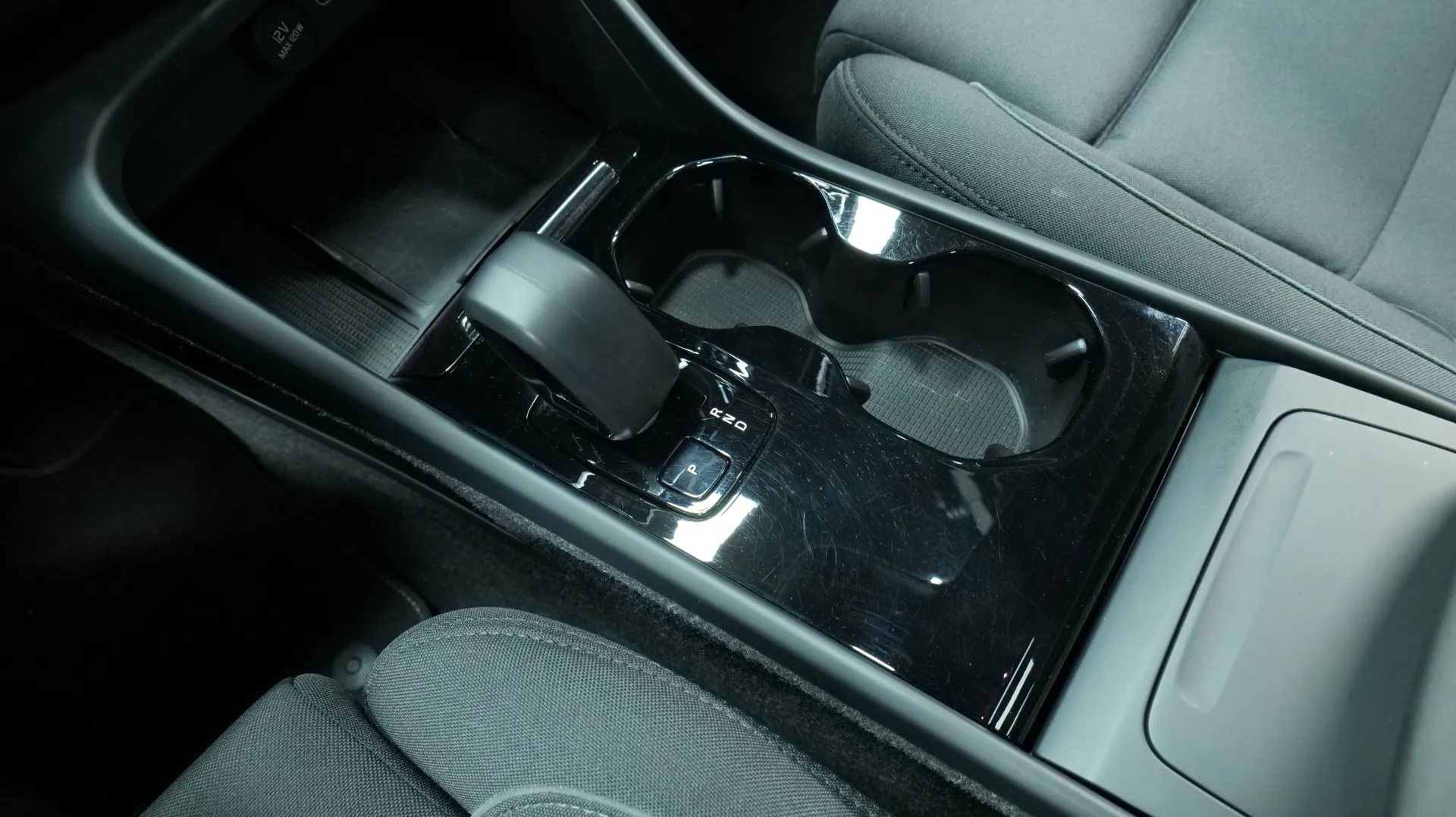 Autokuva 9 - CRK-641