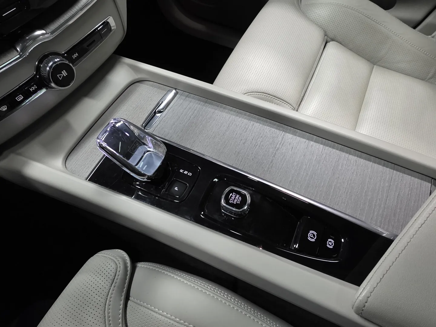 Autokuva 14 - CRK-769