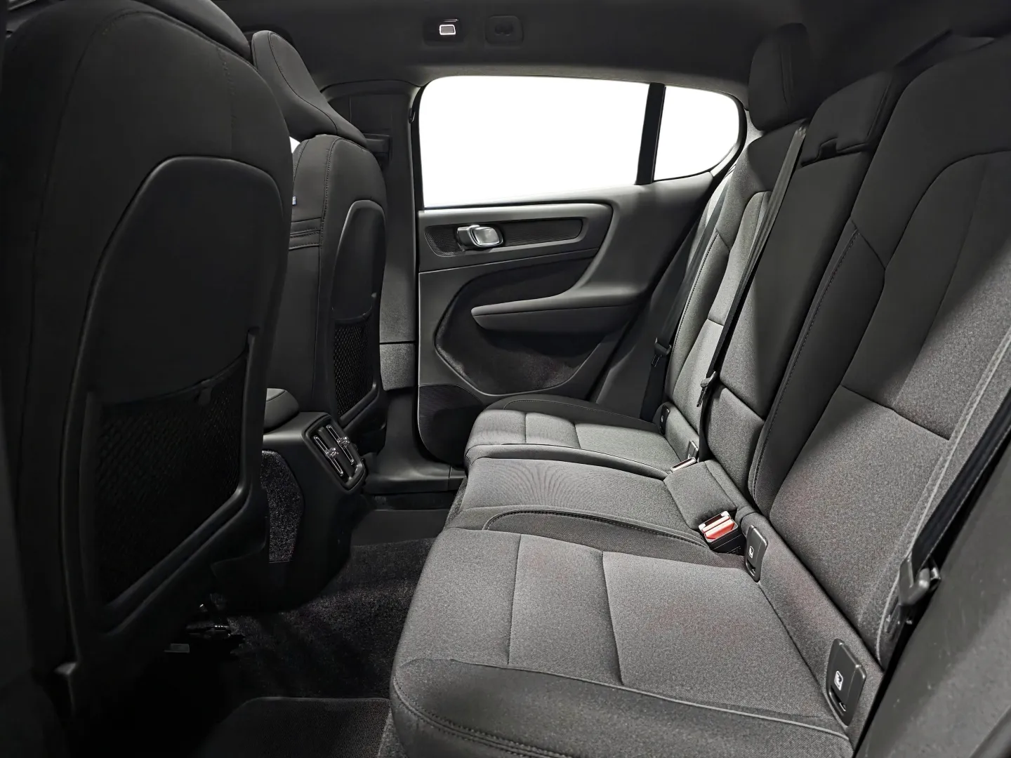 Autokuva 9 - CRL-398