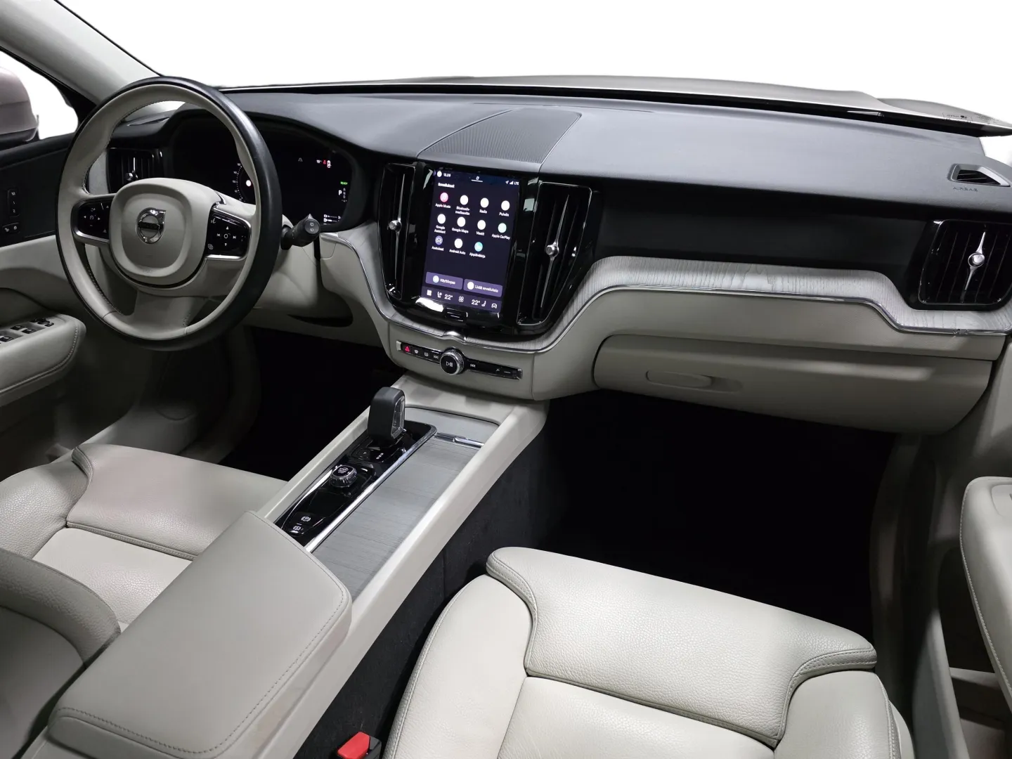 Autokuva 18 - CRN-535