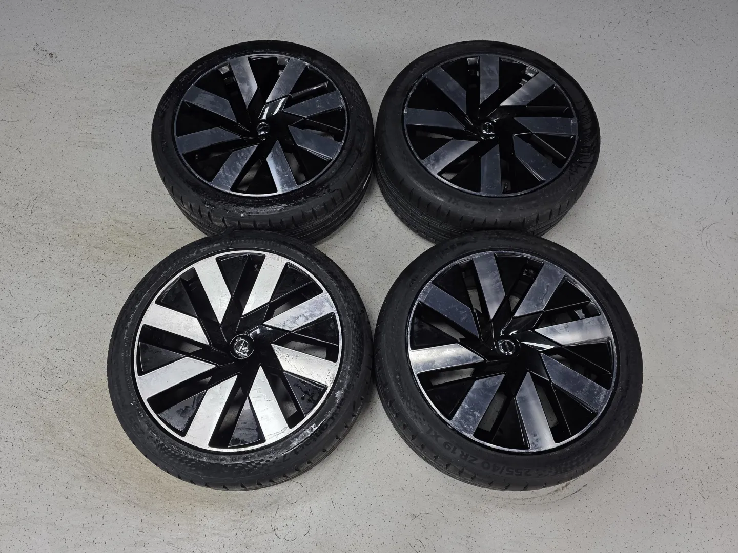 Autokuva 12 - CRR-626