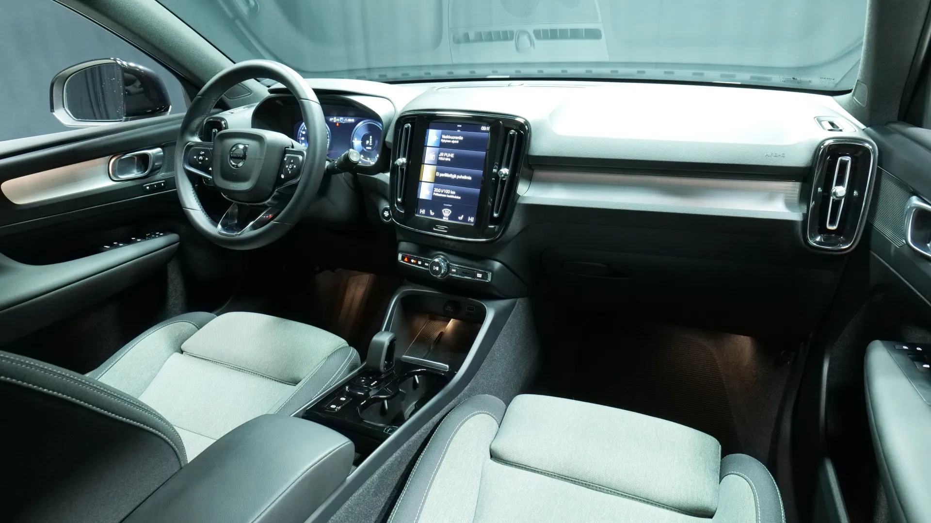 Autokuva 18 - CRR-639