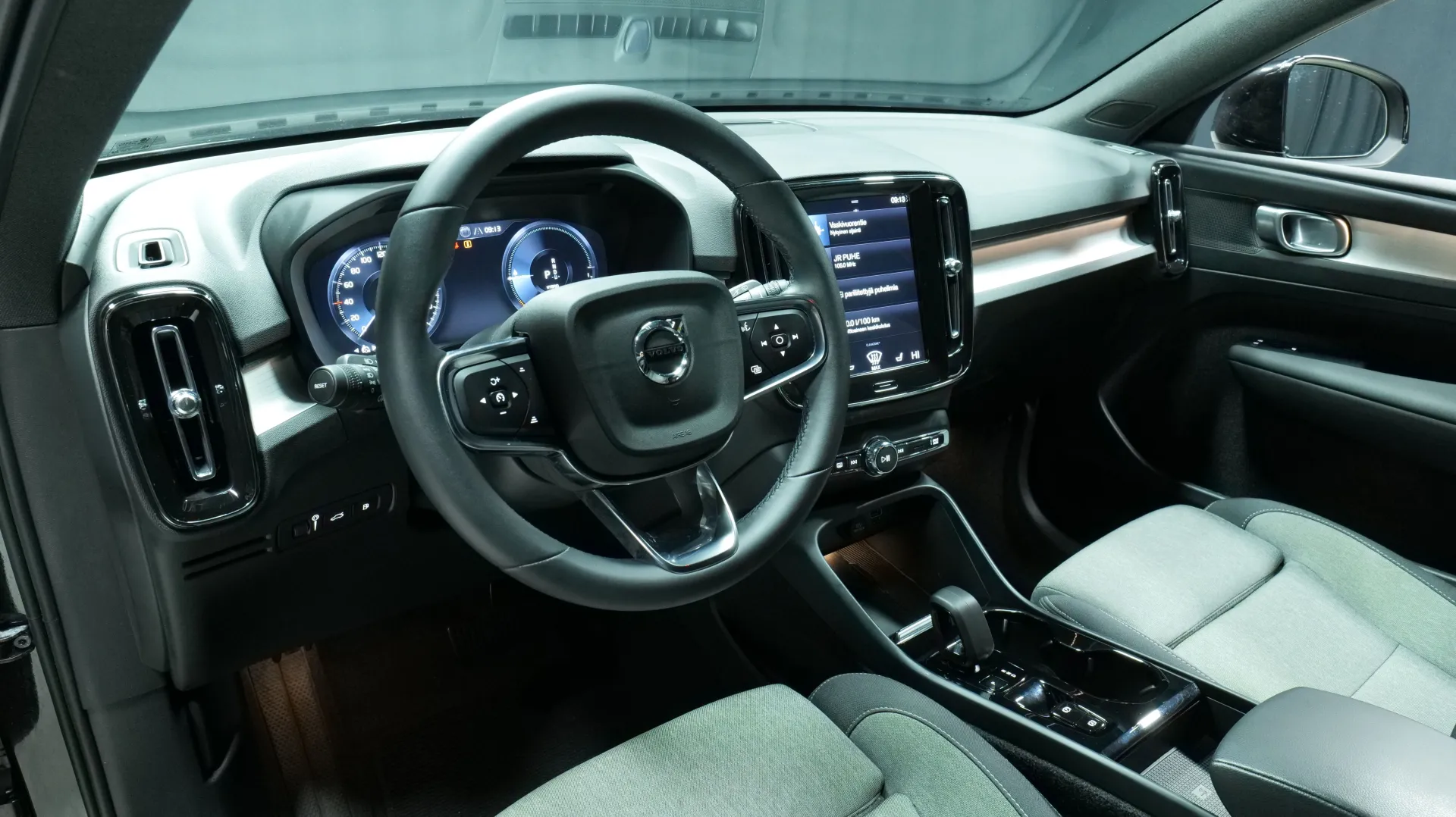 Autokuva 13 - CRR-639