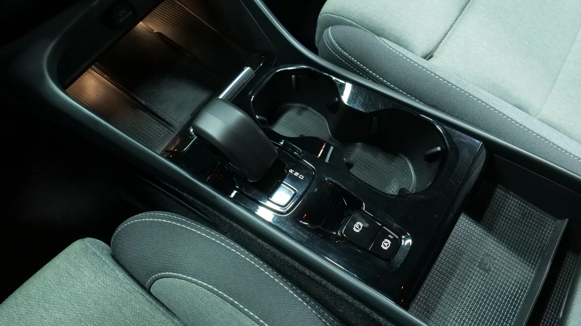 Autokuva 10 - CRR-639