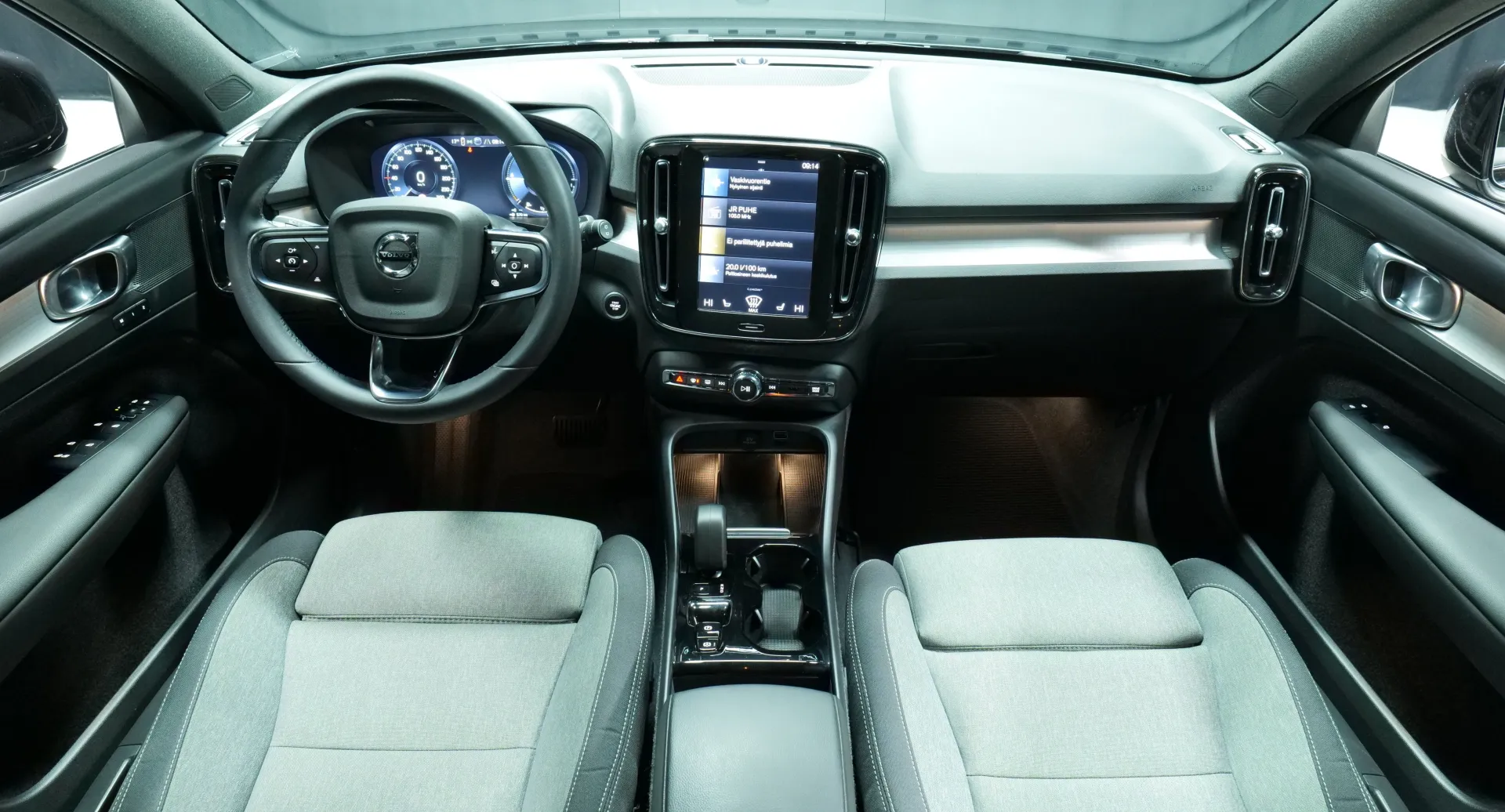 Autokuva 14 - CRR-639