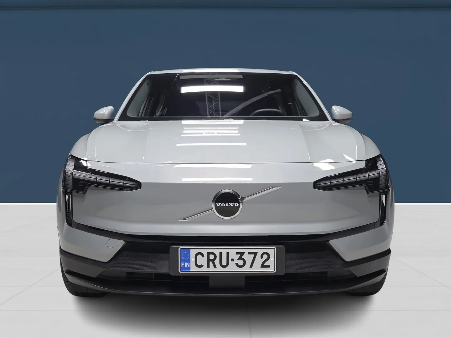 Autokuva 2 - CRU-372