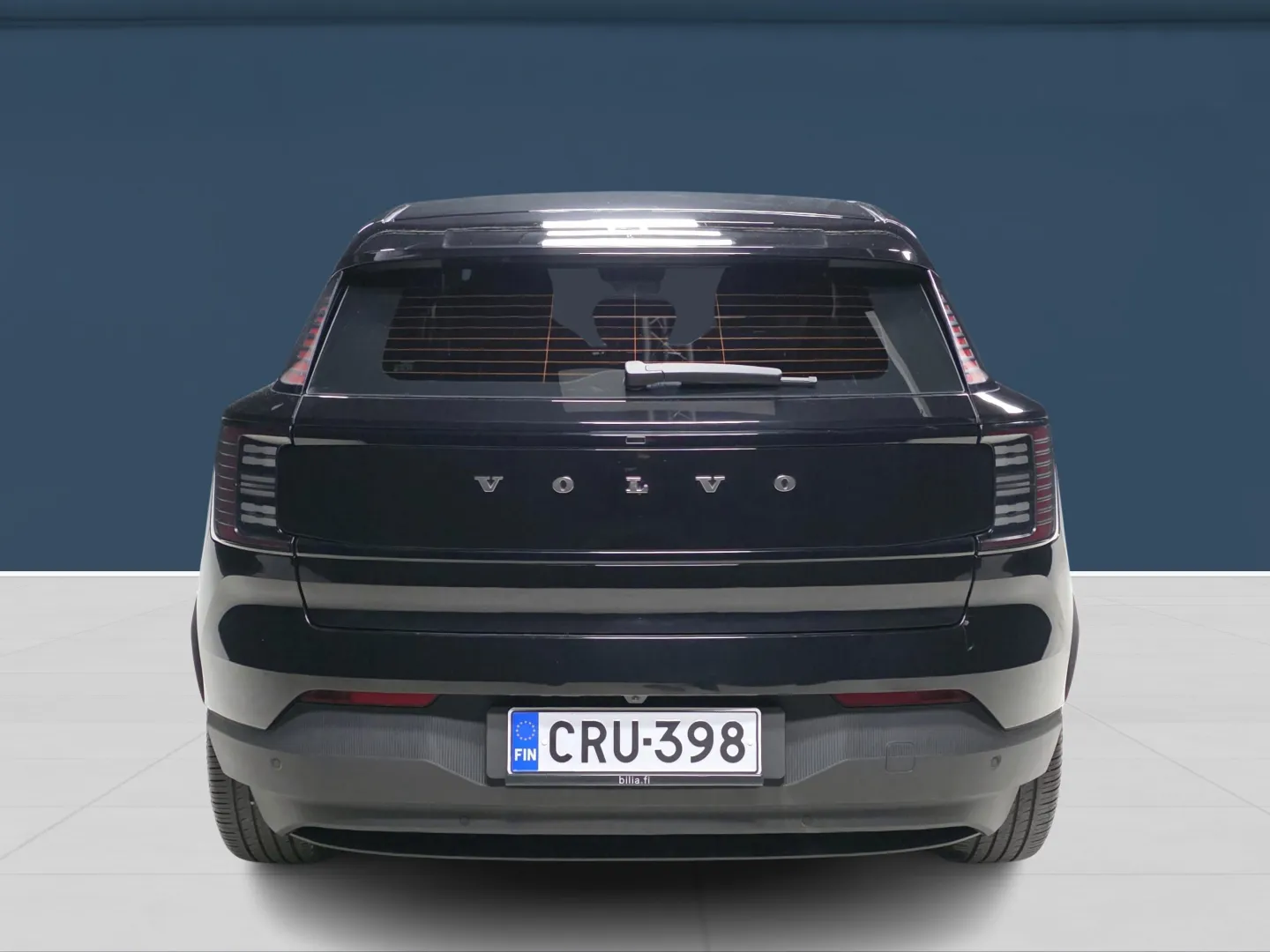 Autokuva 5 - CRU-398