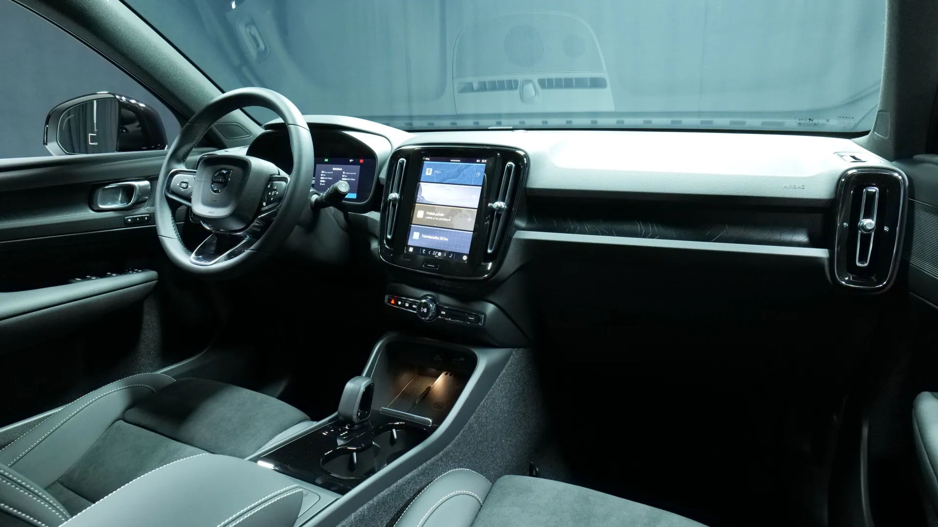 Autokuva 17 - CRY-665