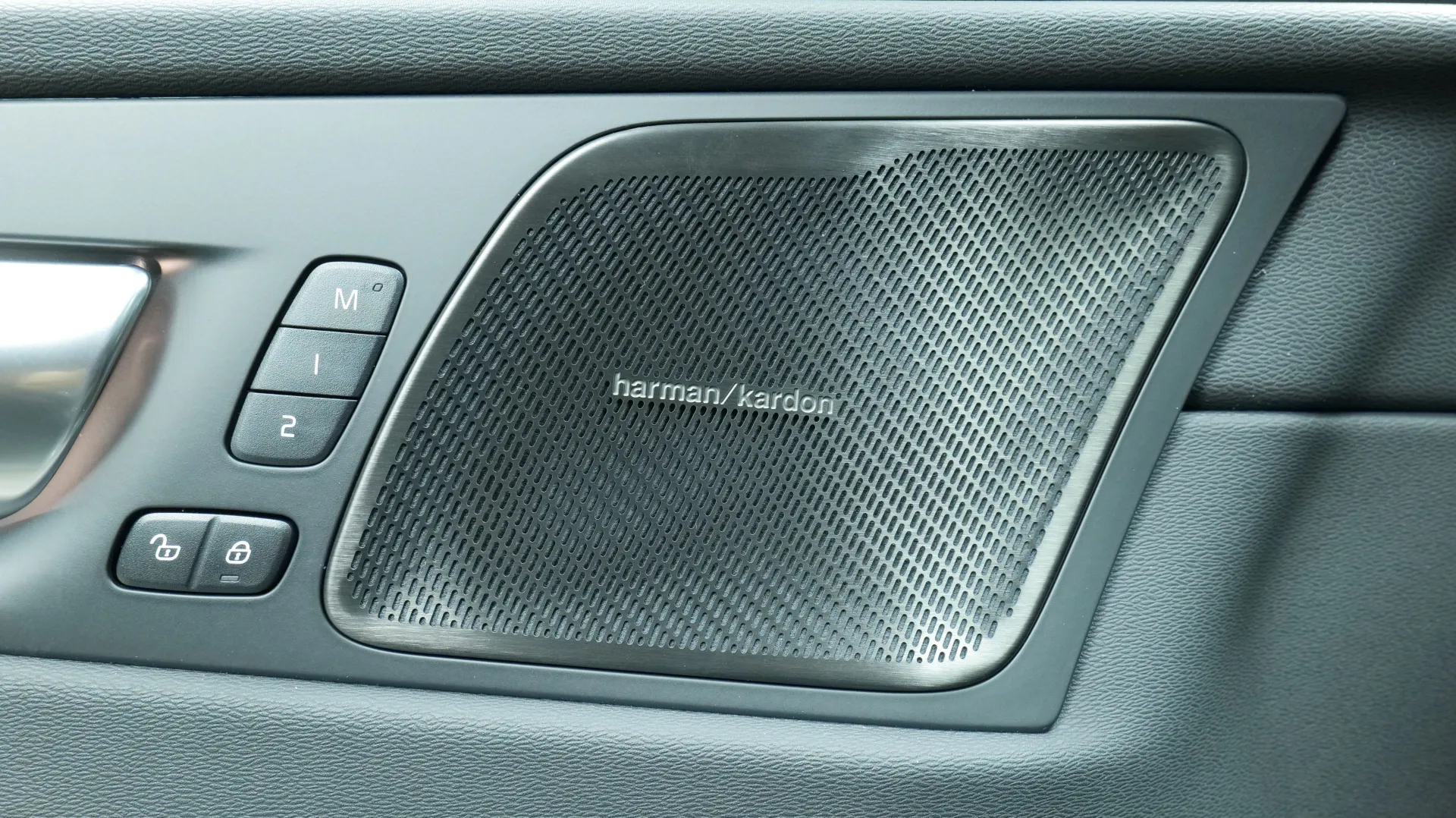 Autokuva 10 - CSG-238