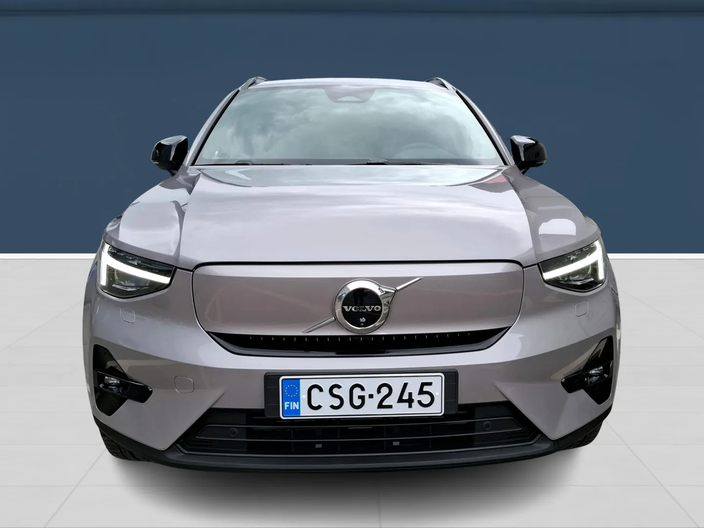 Autokuva 2 - CSG-245