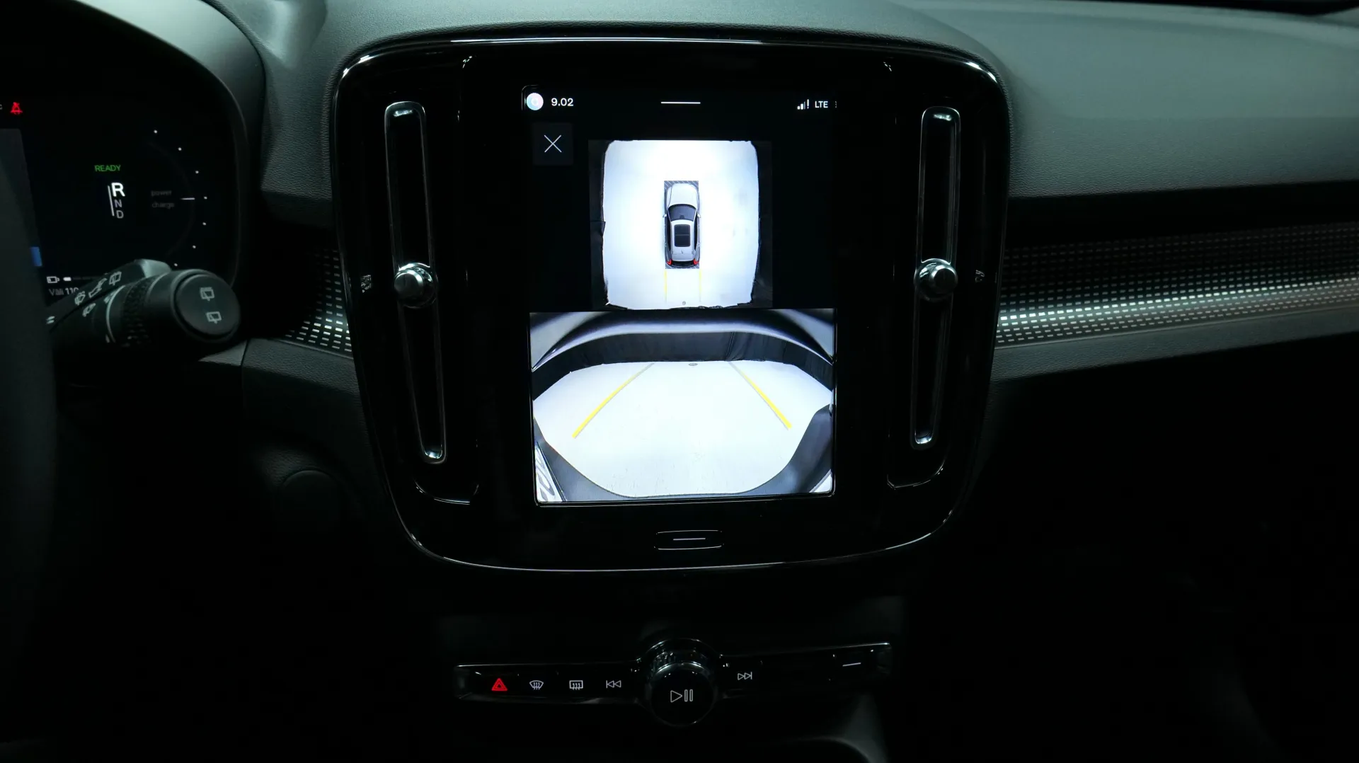 Autokuva 7 - CSG-245