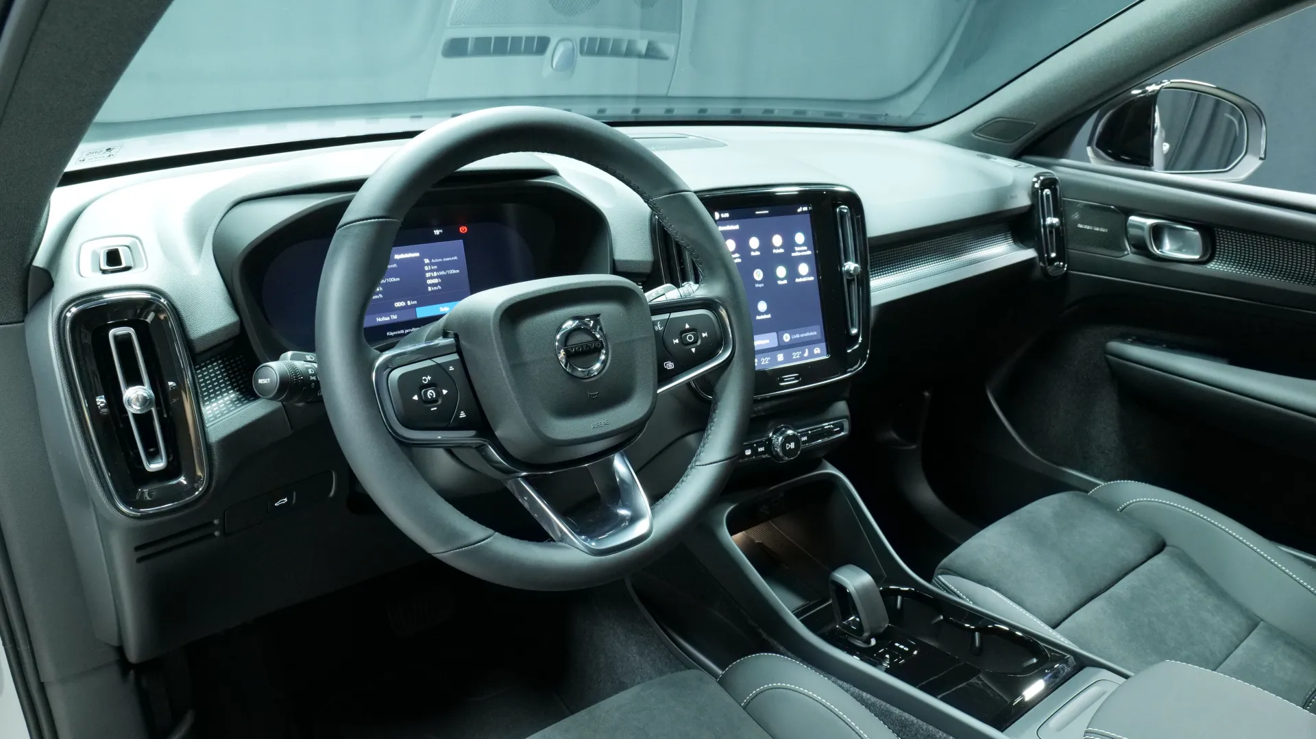 Autokuva 13 - CSG-245