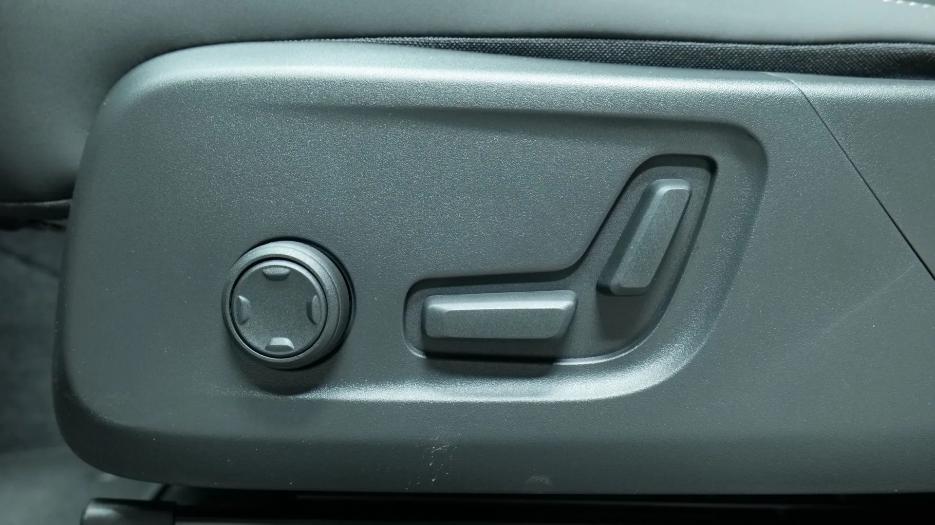 Autokuva 11 - CSG-245