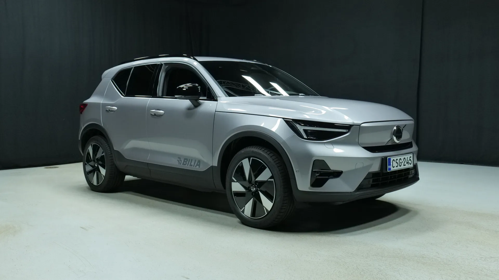 Autokuva 5 - CSG-245