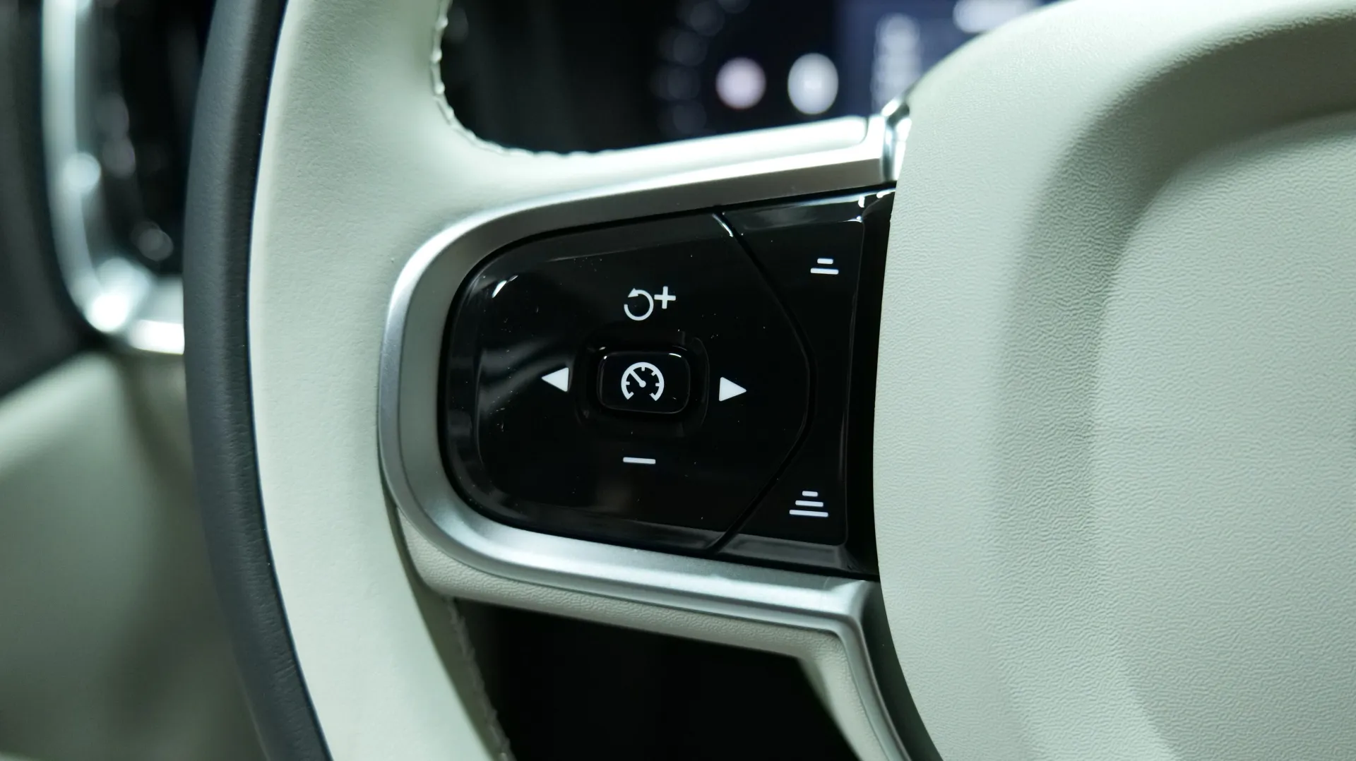 Autokuva 9 - CSG-723