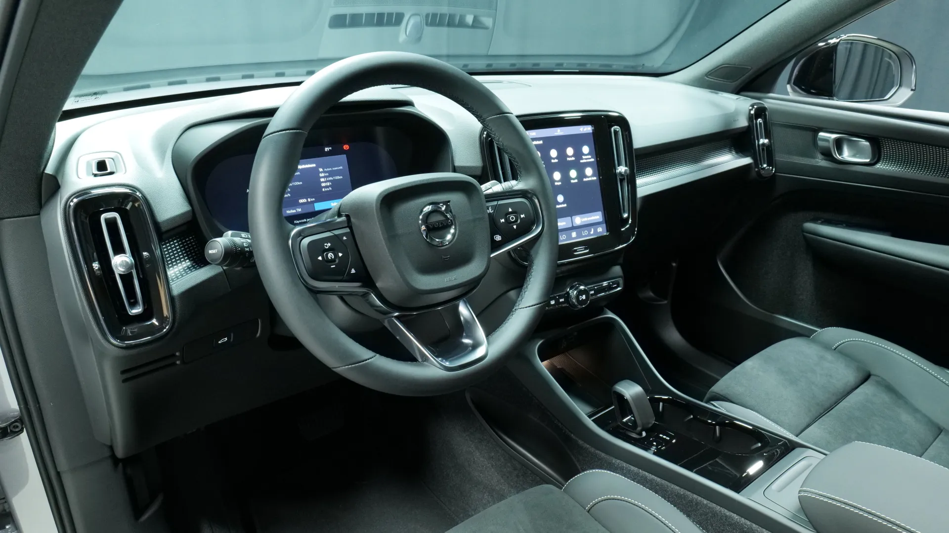 Autokuva 11 - CSG-735